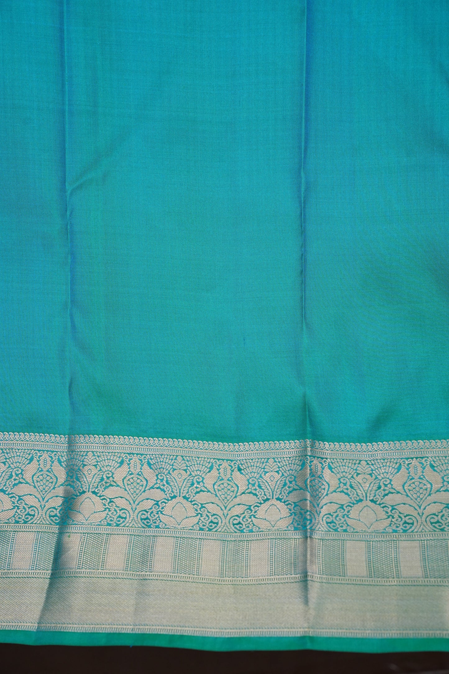 Pure Kanchipuram Silk Saree with Antique Gold Zari Weave - Teal Green