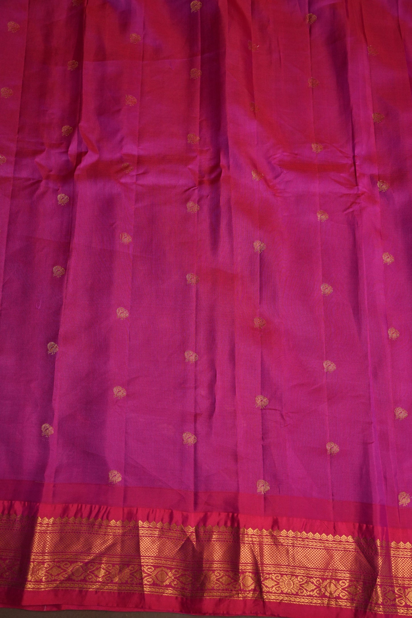 Pure Gadwal Silk Saree - Parrot Green and Hot Pink|Silk Mark Certified