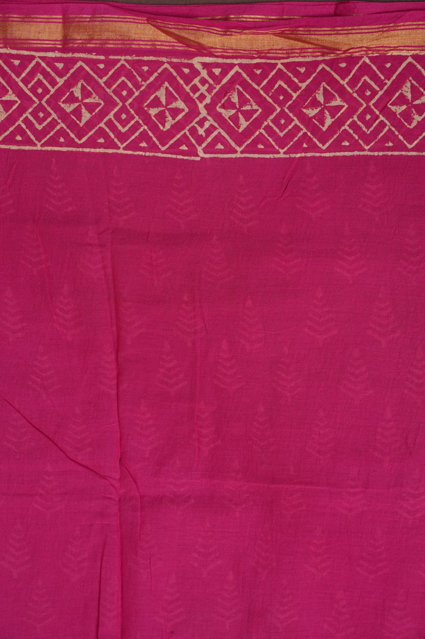 Mul Mul Cotton Ajrak Print Saree - Hot Pink
