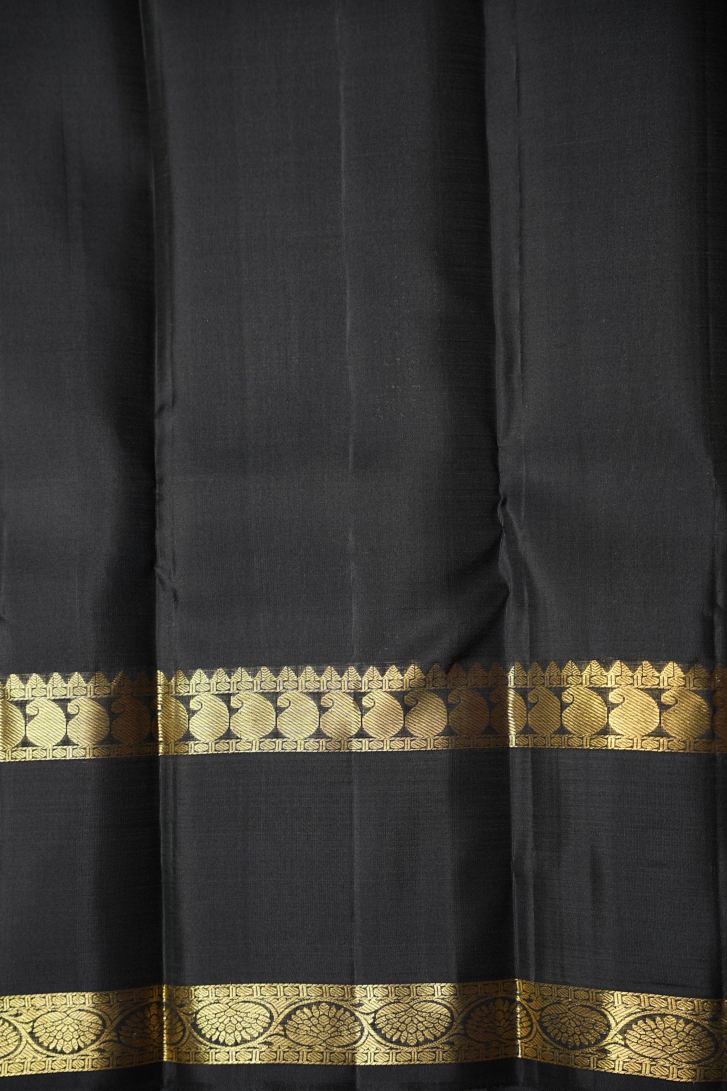 Grey & Black Pure Kanchipuram Silk Saree|Silk Mark Certified