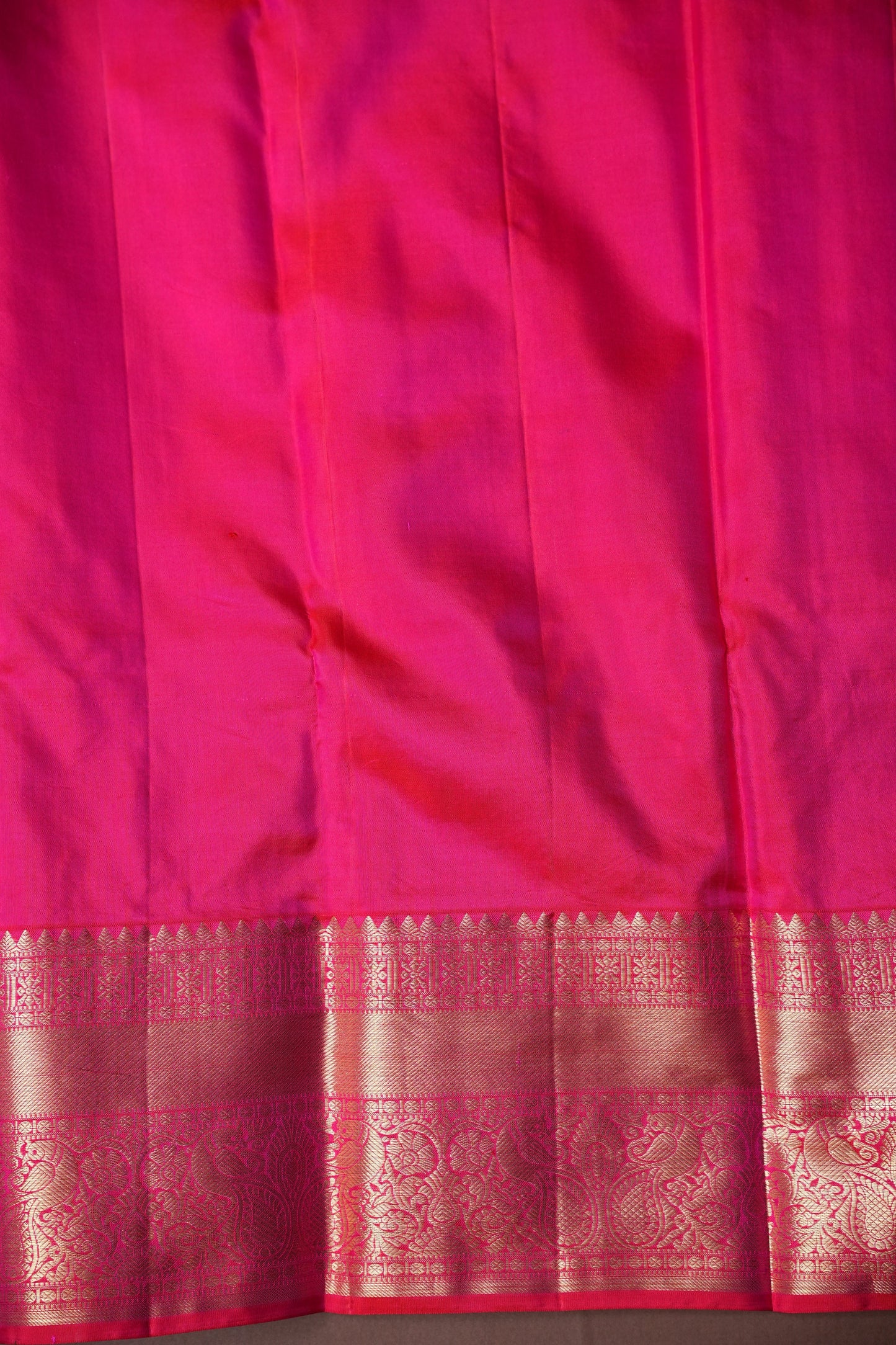 Rangkat Collection-Pink & Red in Pure Kanchipuram Silk Saree|Silk Mark Certified