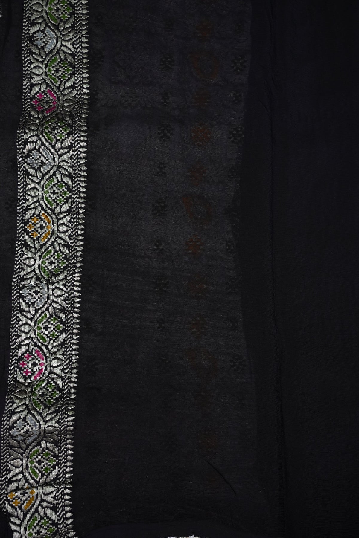 Heavy Georgette Banarasi Saree with Geometric Jaal Weaving β White & Black