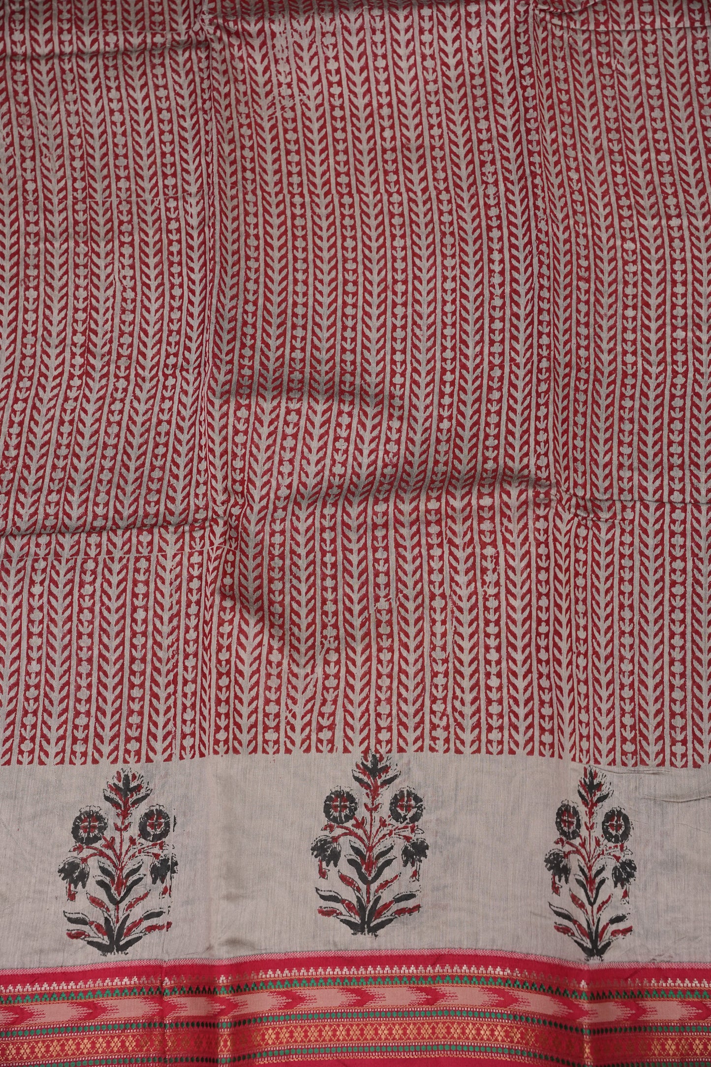 Chanderi Silk Cotton Block Printed Saree - Grey & Red
