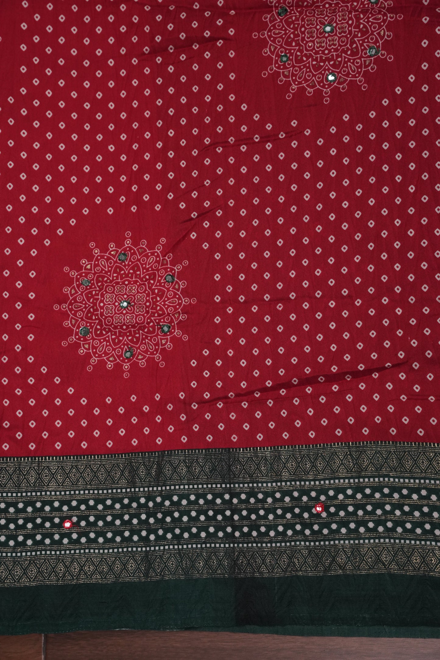 Bandhini Digital Print Semi Silk Saree-Red and Green