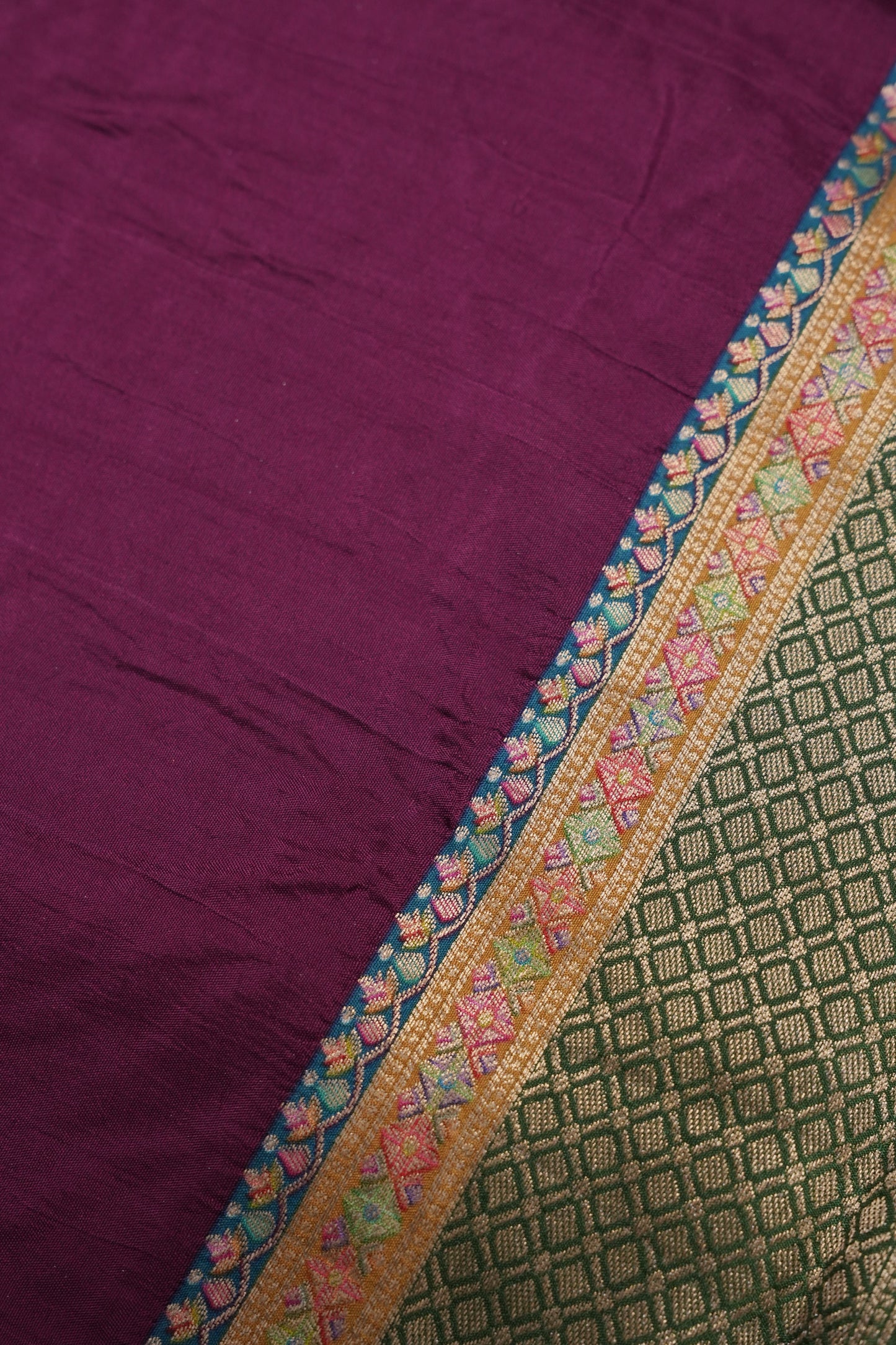 Kashmiri Pashmina Banarasi Story Telling Saree - Wine