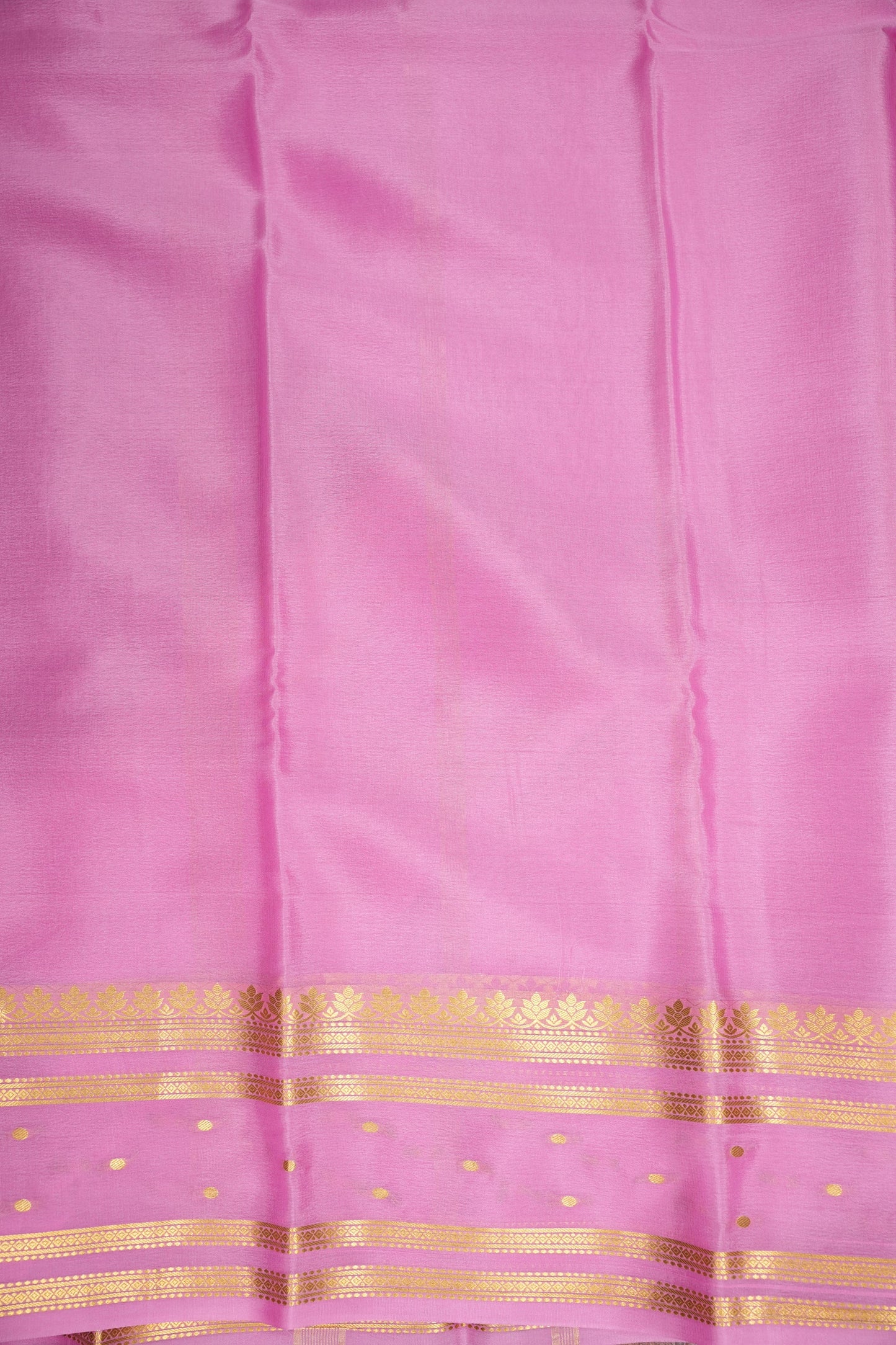 Plain Pure Crepe Mysore Silk Saree in Scarlet Red With Contrast Baby Pink Pallu & Blouse