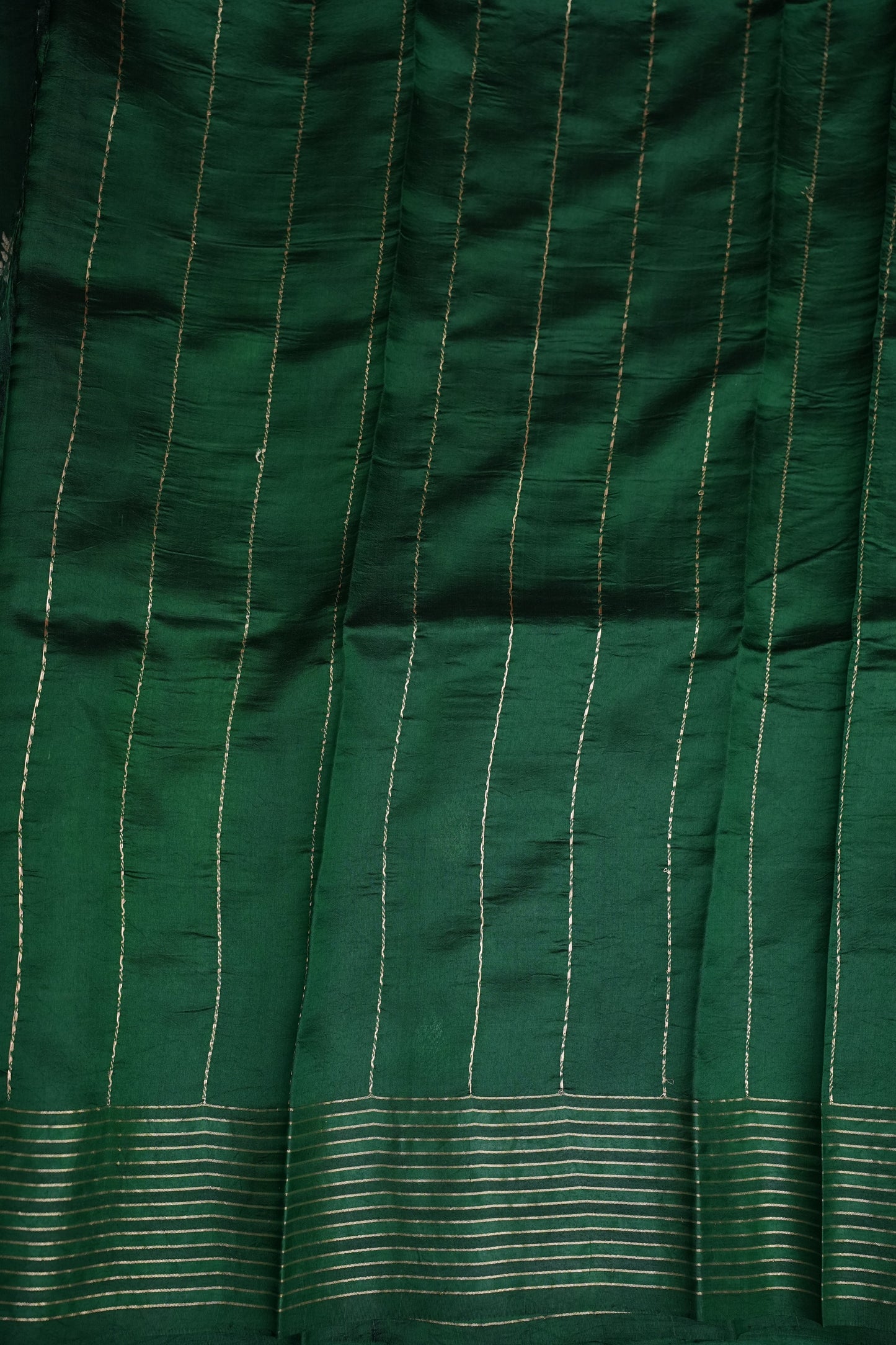 PURE MANGO SILK SAREE – EMERALD GREEN WITH FLORAL ZARI VINES