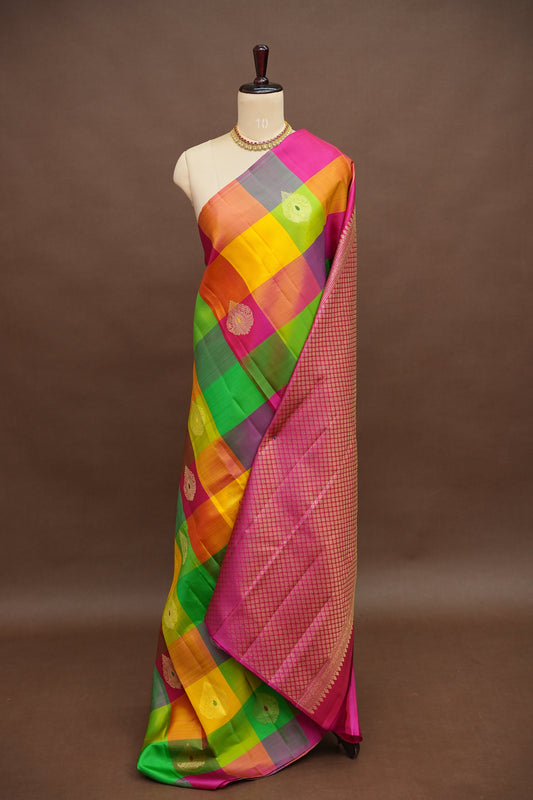 PURE KANCHIPURAM SILK PALLAM PALUM KATTAM SAREE β MULTICOLOUR CHECKS WITH PINK PALLU | SILK MARK CERTIFIED