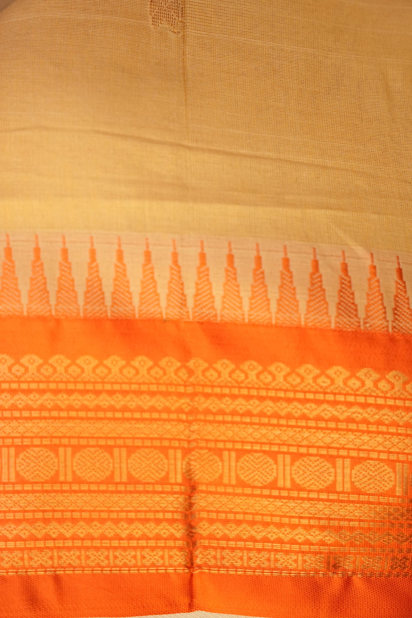 Gadwal Cotton Saree - Beige & Orange