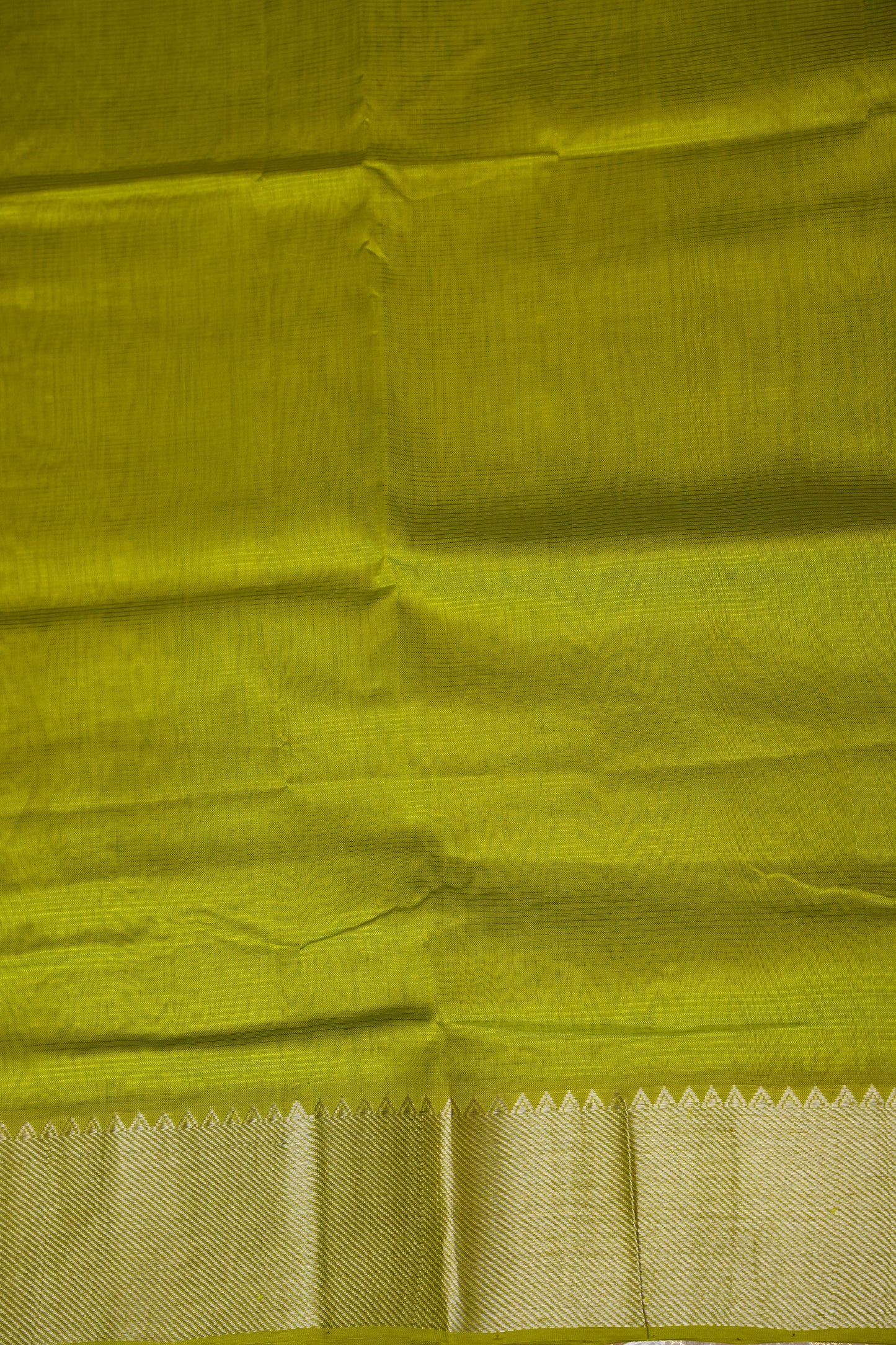 Mangalagiri Silk Cotton Saree - Parrot Green