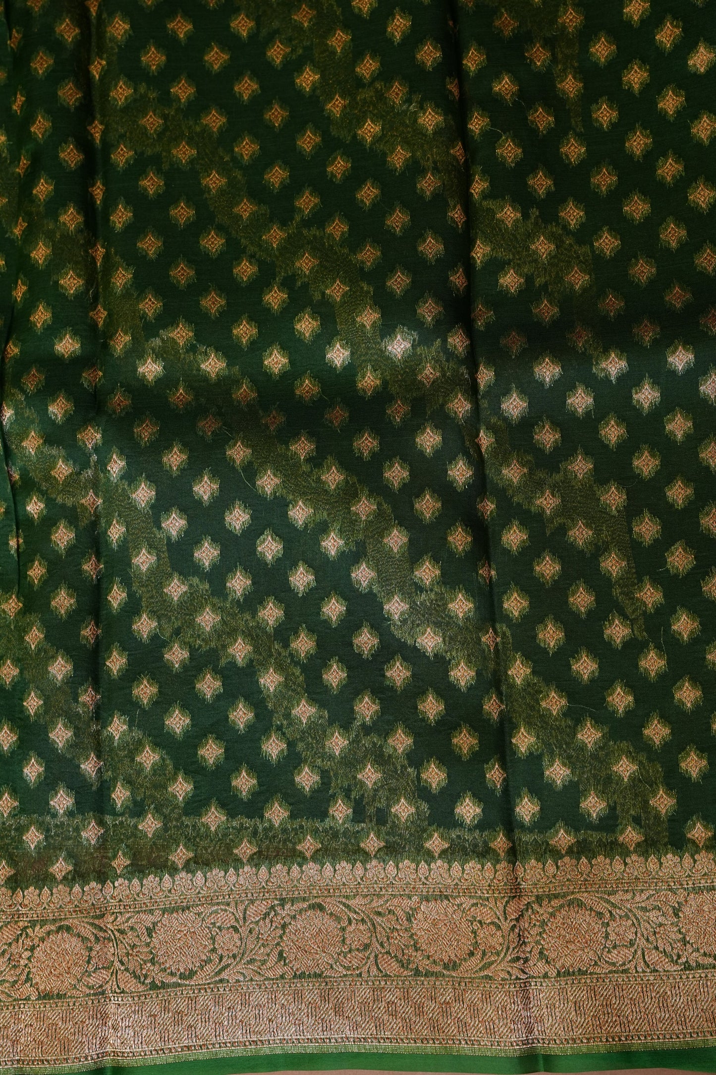 Pure Banarasi Organza(Kora) Silk Handloom Saree with Antique Zari Jaal & 3D Border – Black with Red & Green | Silk Mark Certified