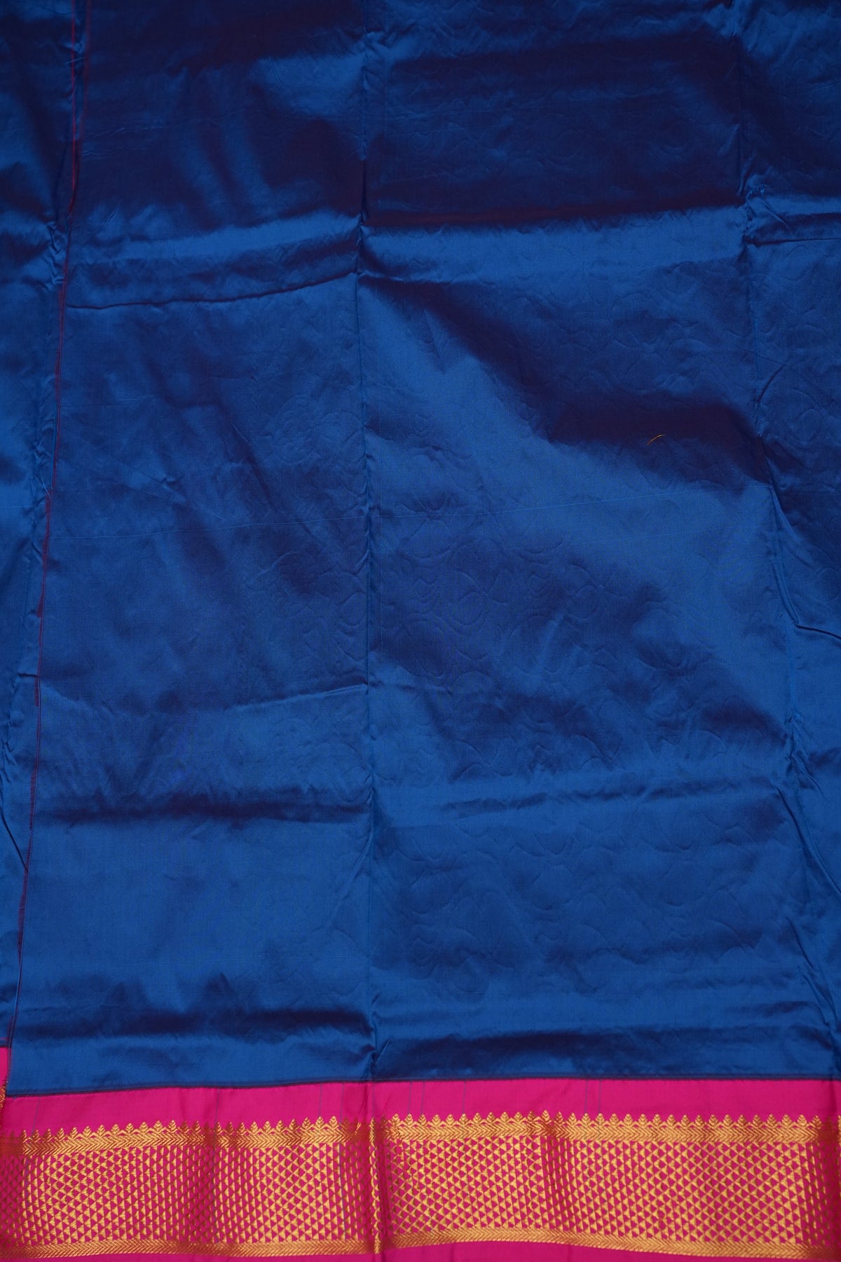 Semi Silk 9-Yard Saree with Grand Pallu & Gatti Border β Blue & Pink