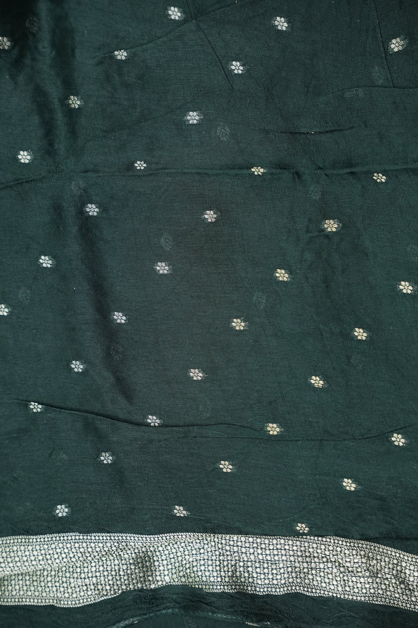 Tussar Banarasi Raw Silk Saree with Floral Zari Butta Weaving β Bottle Green