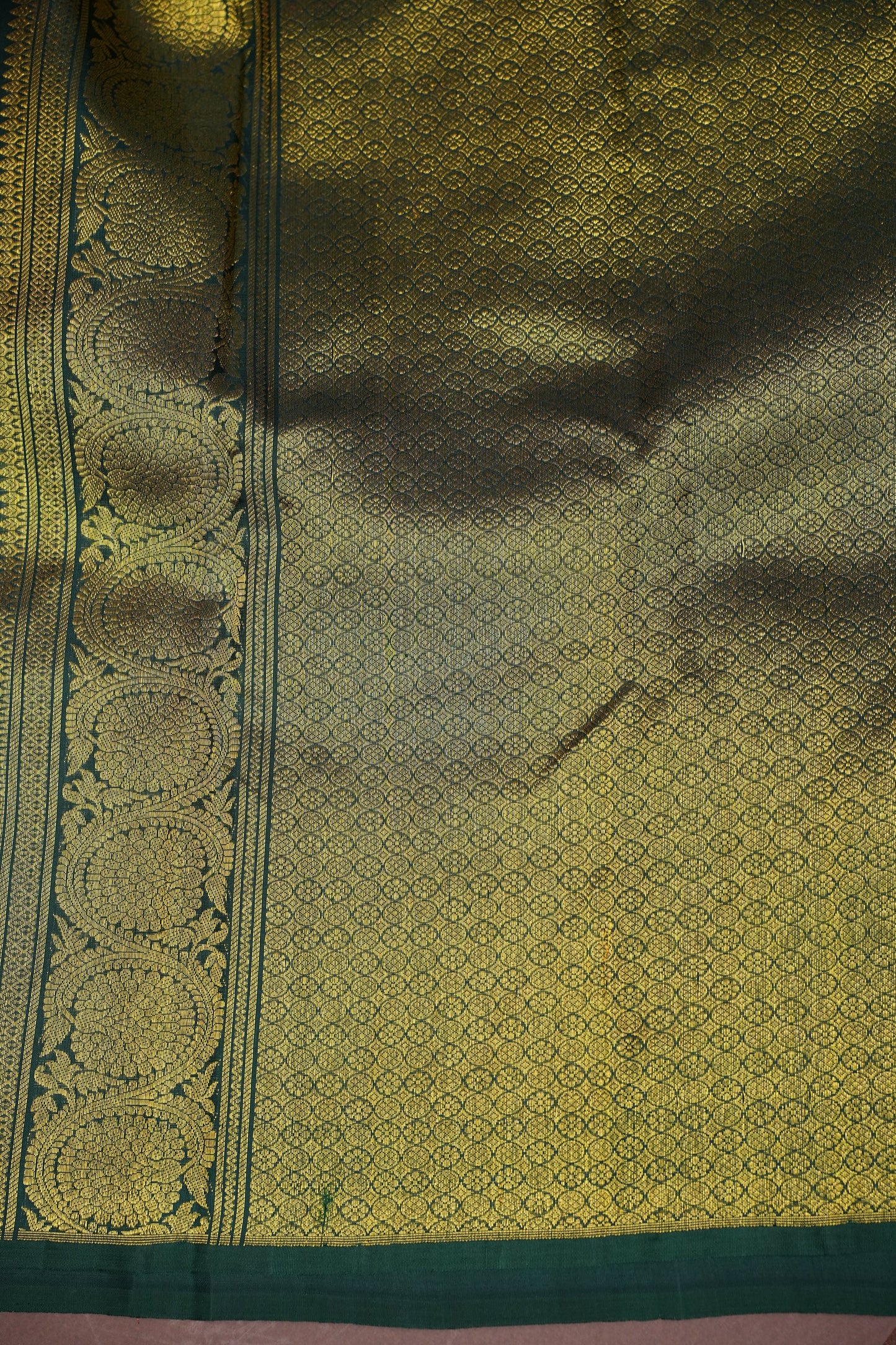 Red Borderless Pure Kanchipuram Silk Saree with Green Zari Pallu & Traditional Motifs