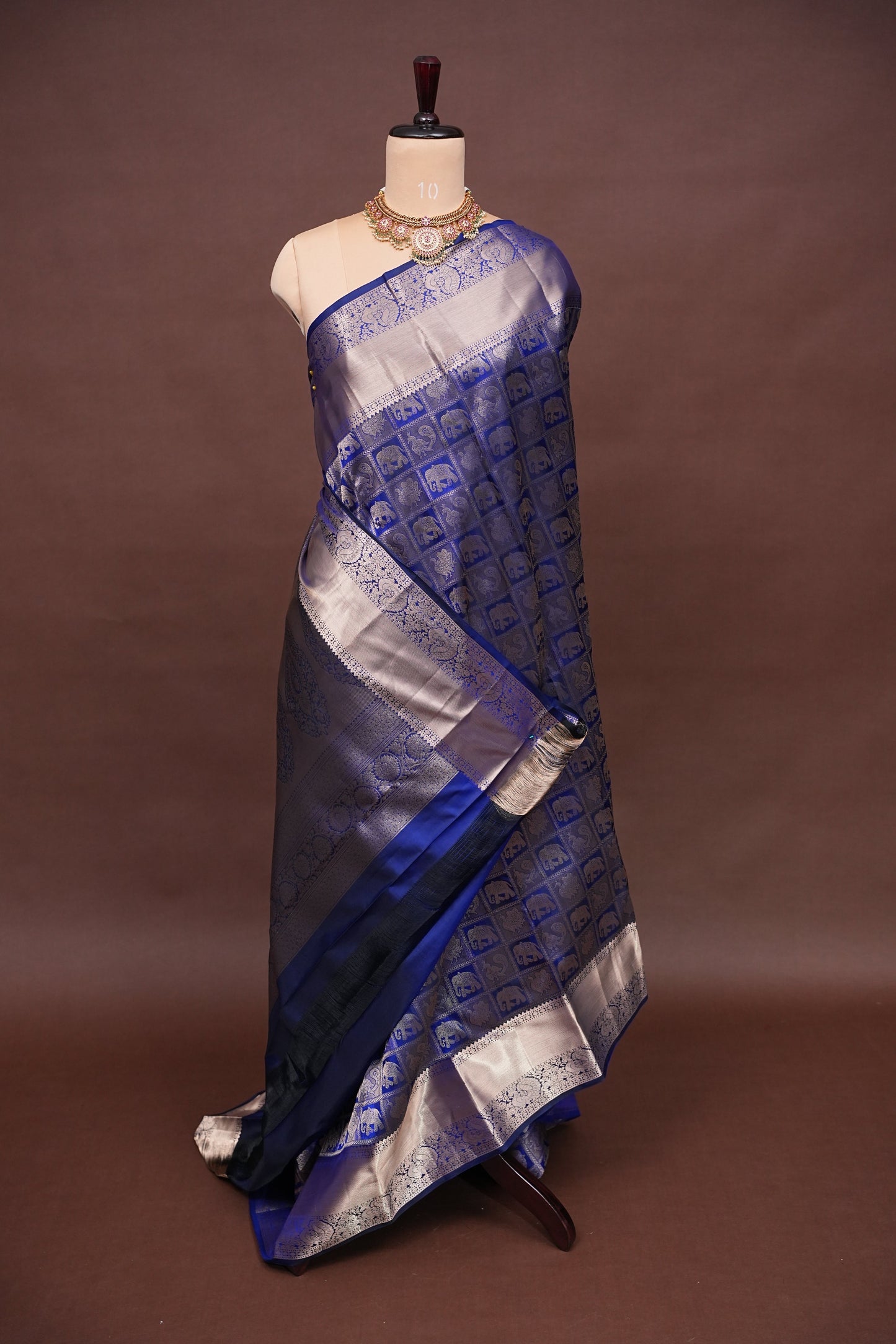 Pure Kanchipuram Brocade Silk Saree with Gold Zari Motifs - Royal Blue
