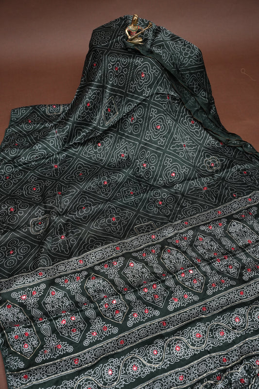 Gajji Silk Saree-Bottle green