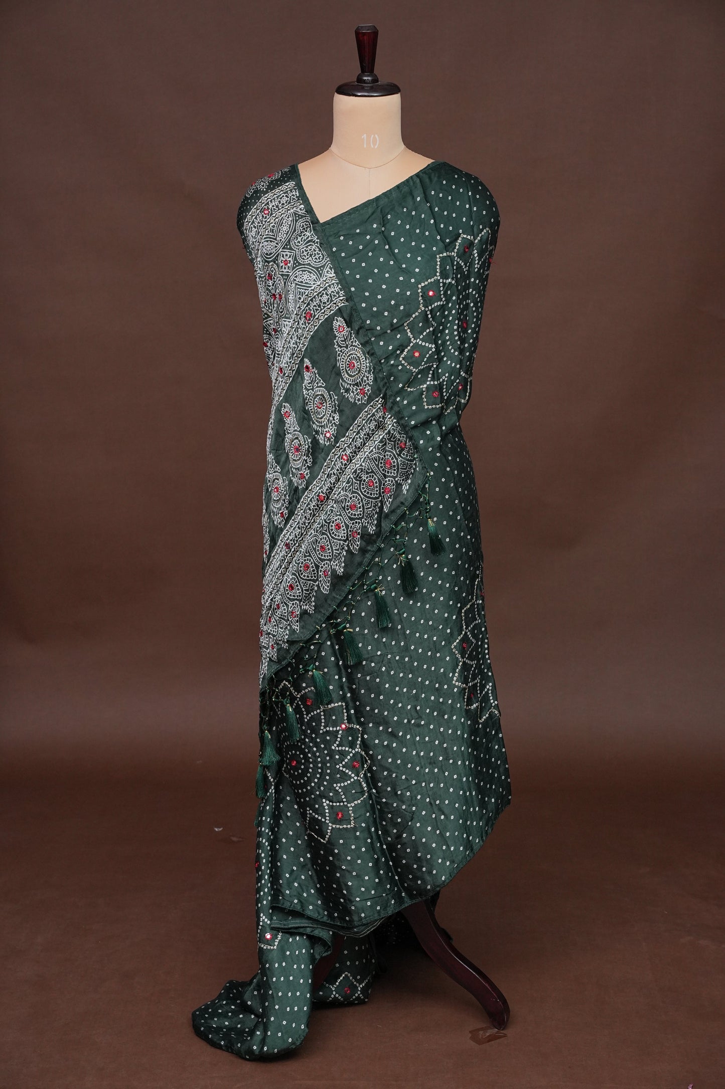 Gajji Silk Saree-Emerald Green