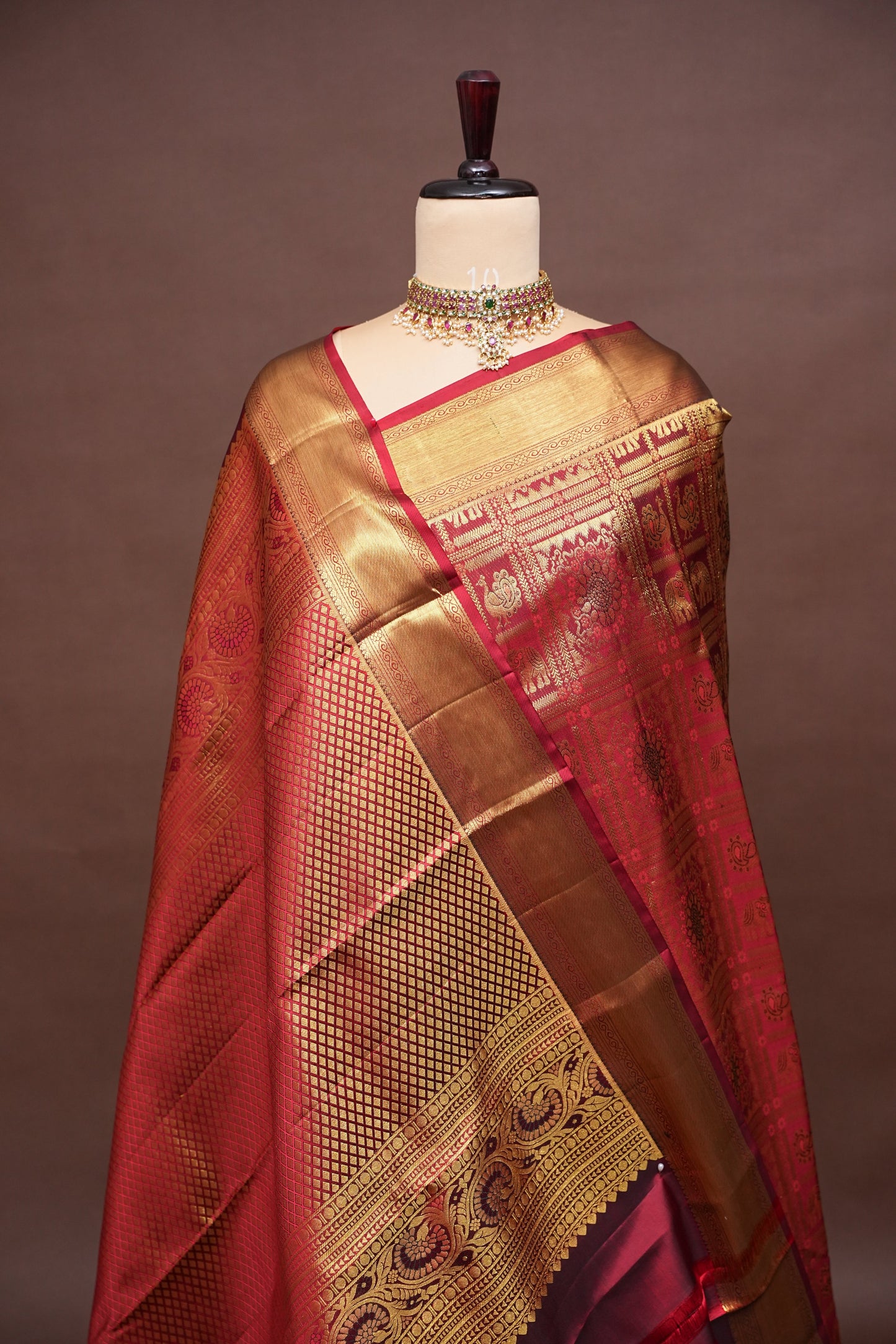 Deep Red Kanchipuram Silk Saree with Rich Gold Zari & Traditional Weaving