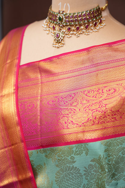 Coral Pink & Mint Green Kanchipuram Silk Saree with 2 gram gold Rich Zari|Silk Mark Certified