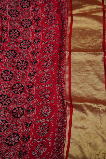 Bandhini Garchola Saree - Red