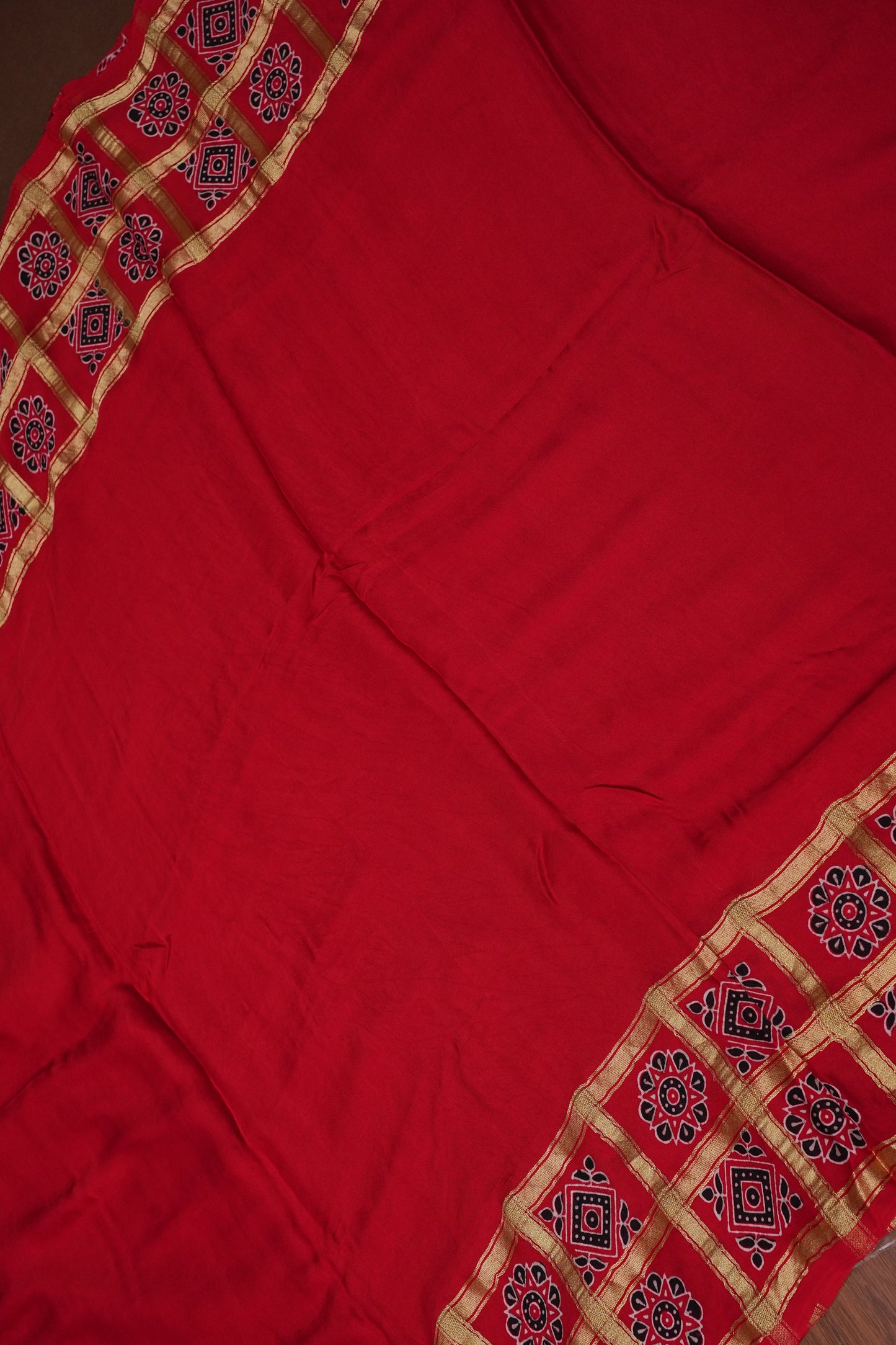 Bandhini Garchola Saree - Red