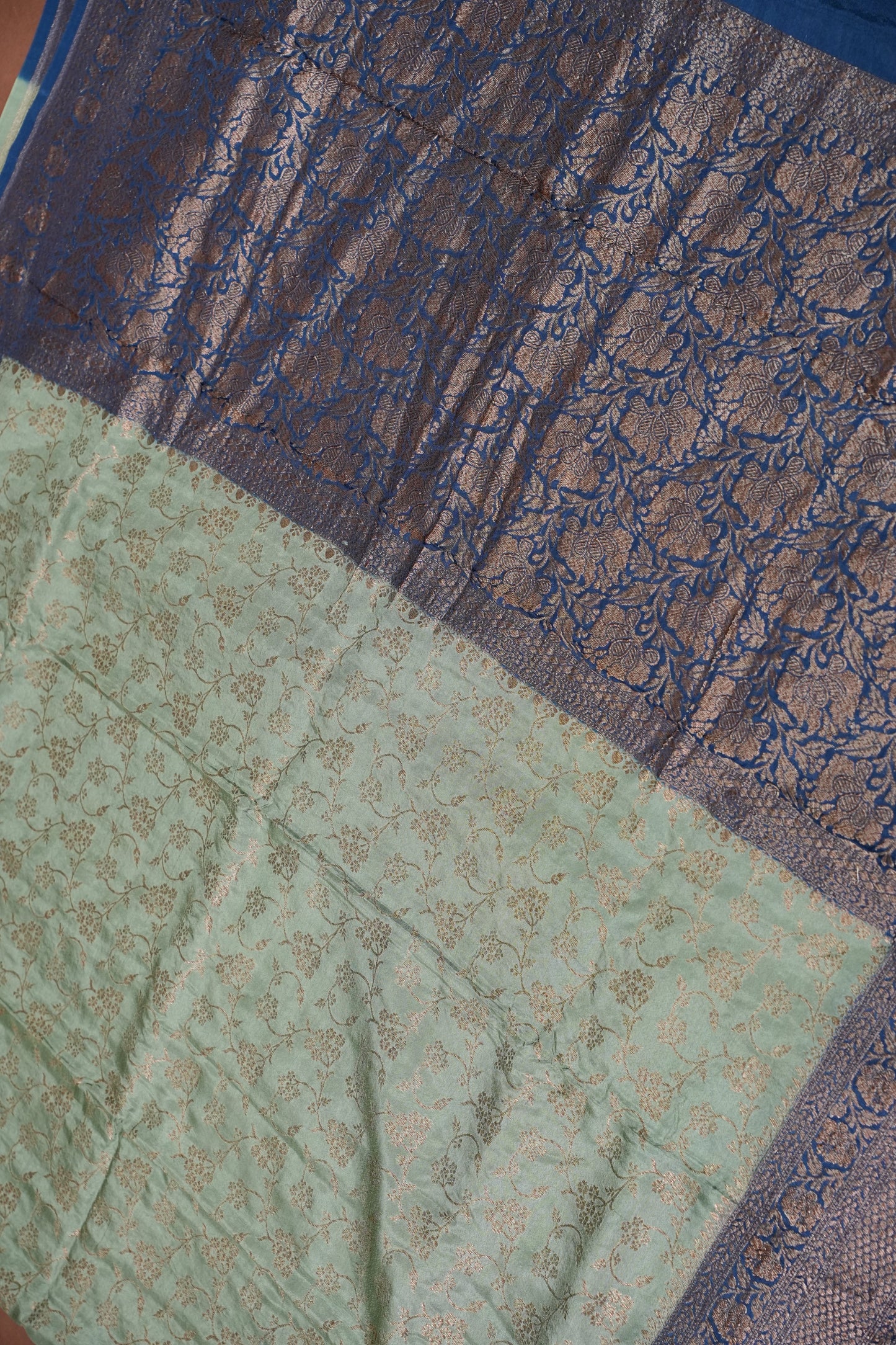 Khaddi Georgette Crepe Silk Saree with Antique Border – Blue Grey & Peacock Blue
