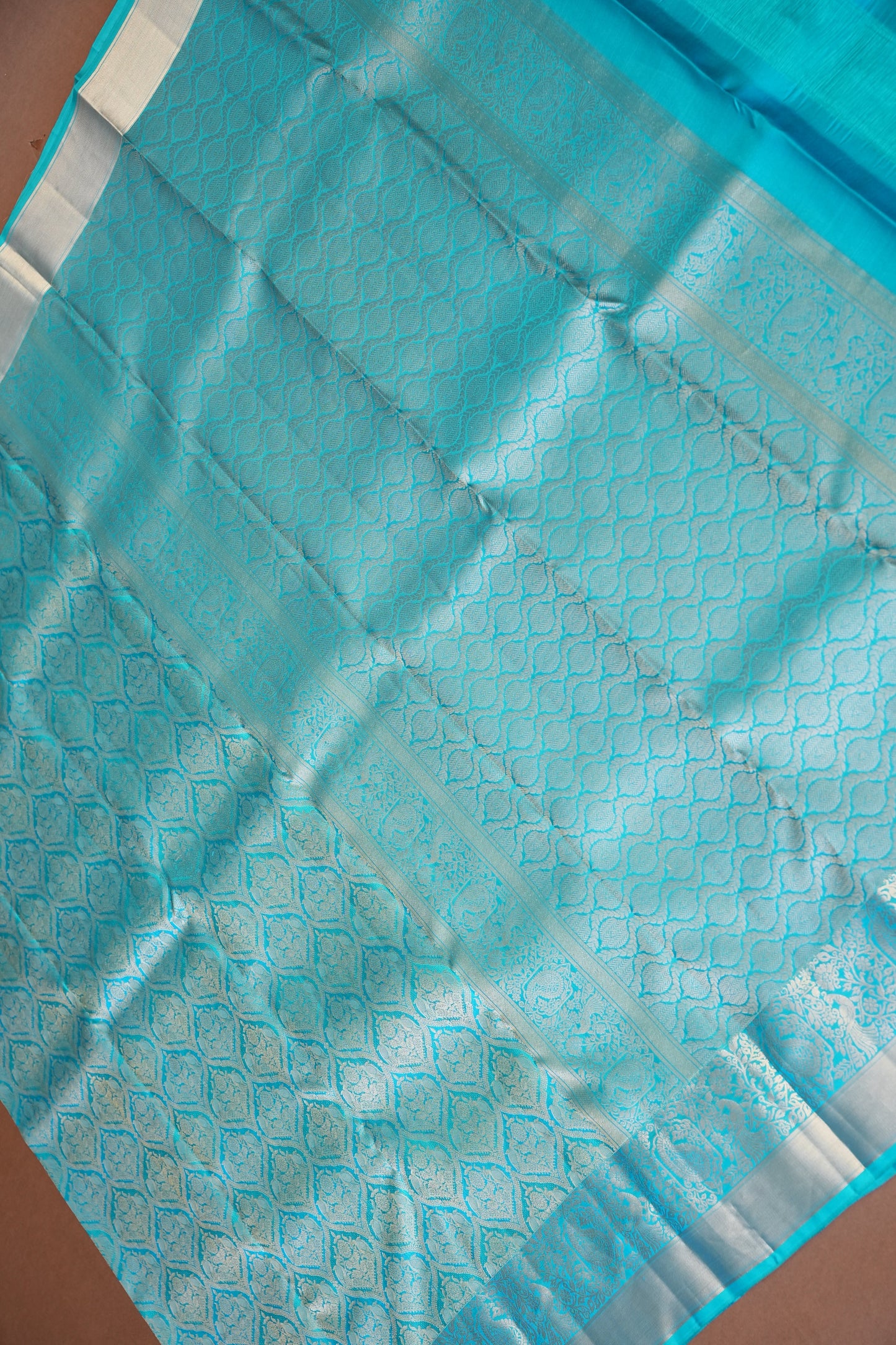 Pure Kanchipuram Silk Saree with Elegant Antique Gold Zari Weave - Aqua Blue