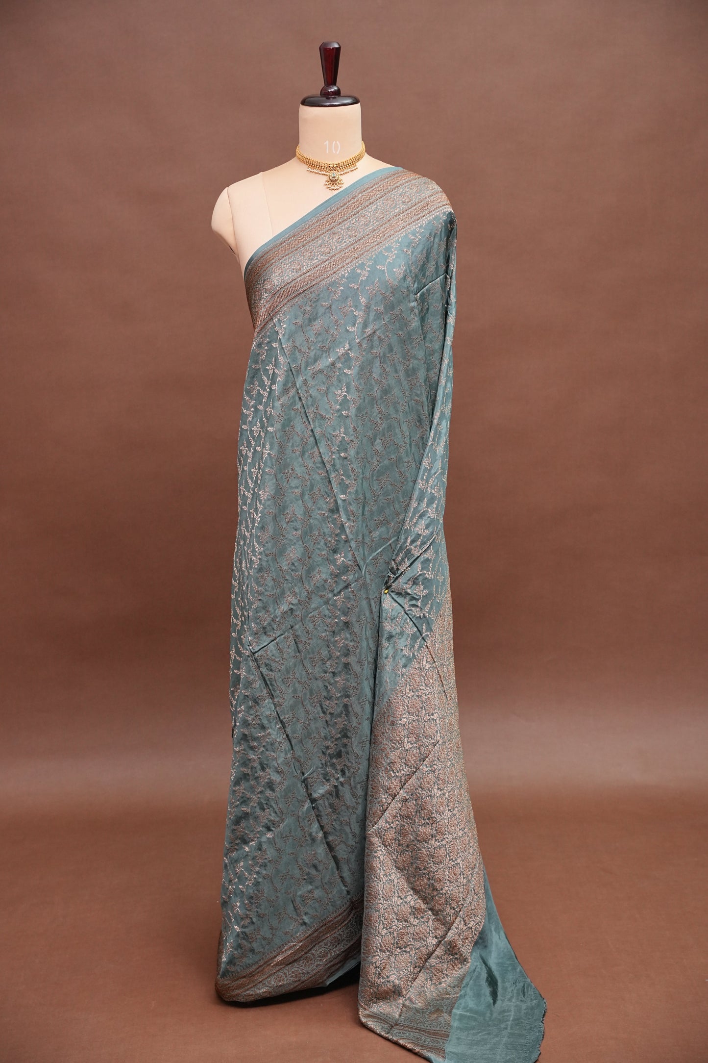 Khaddi Georgette Crepe Silk Saree with Antique Border – Blue Grey