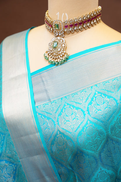 Pure Kanchipuram Silk Saree with Elegant Antique Gold Zari Weave - Aqua Blue