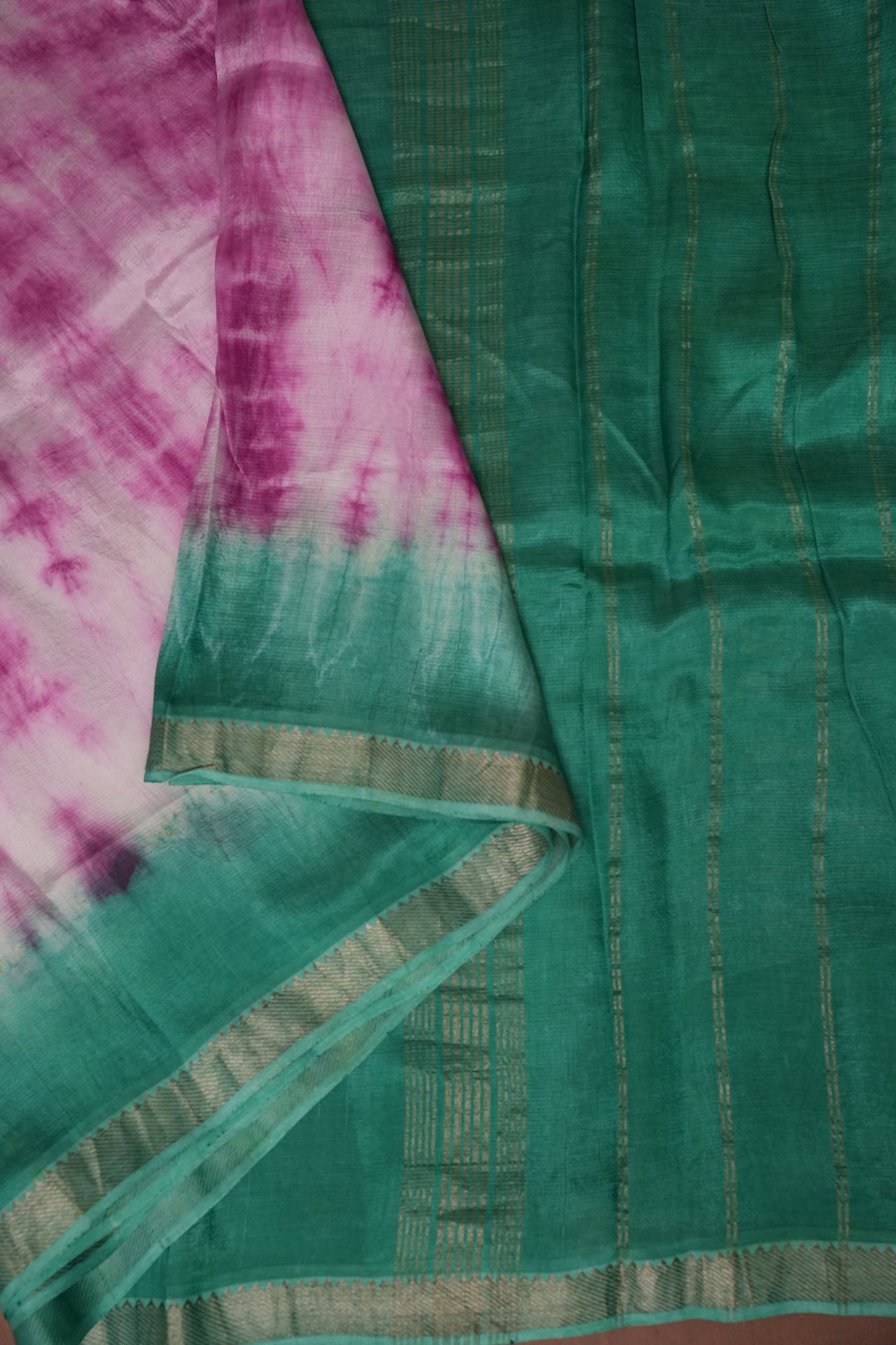 Mangalagiri Silk Shibori Tie & Dye Saree - Teal Green & Magenta