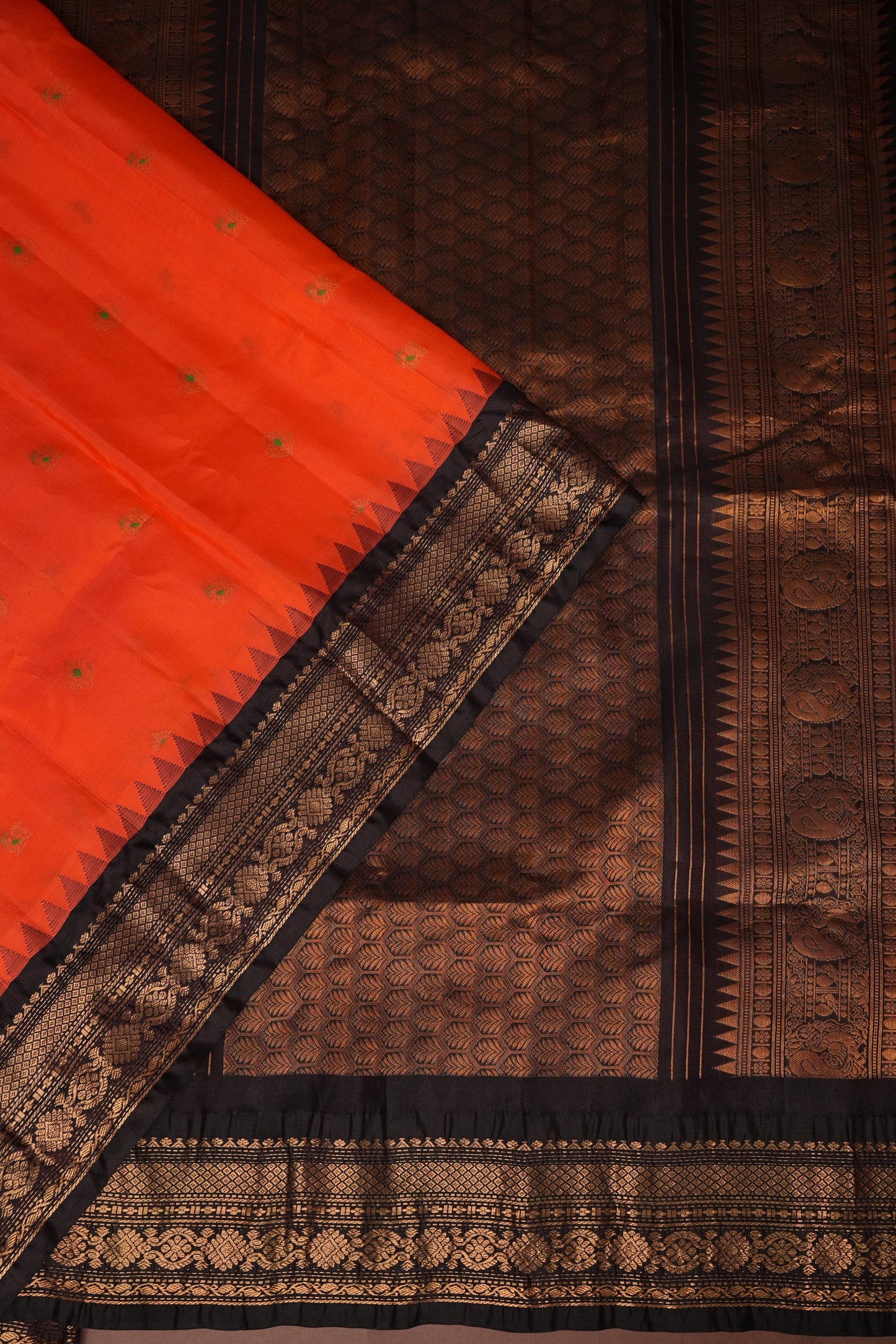 Pure Gadwal Silk Saree - Orange and Black|Silk Mark Certified
