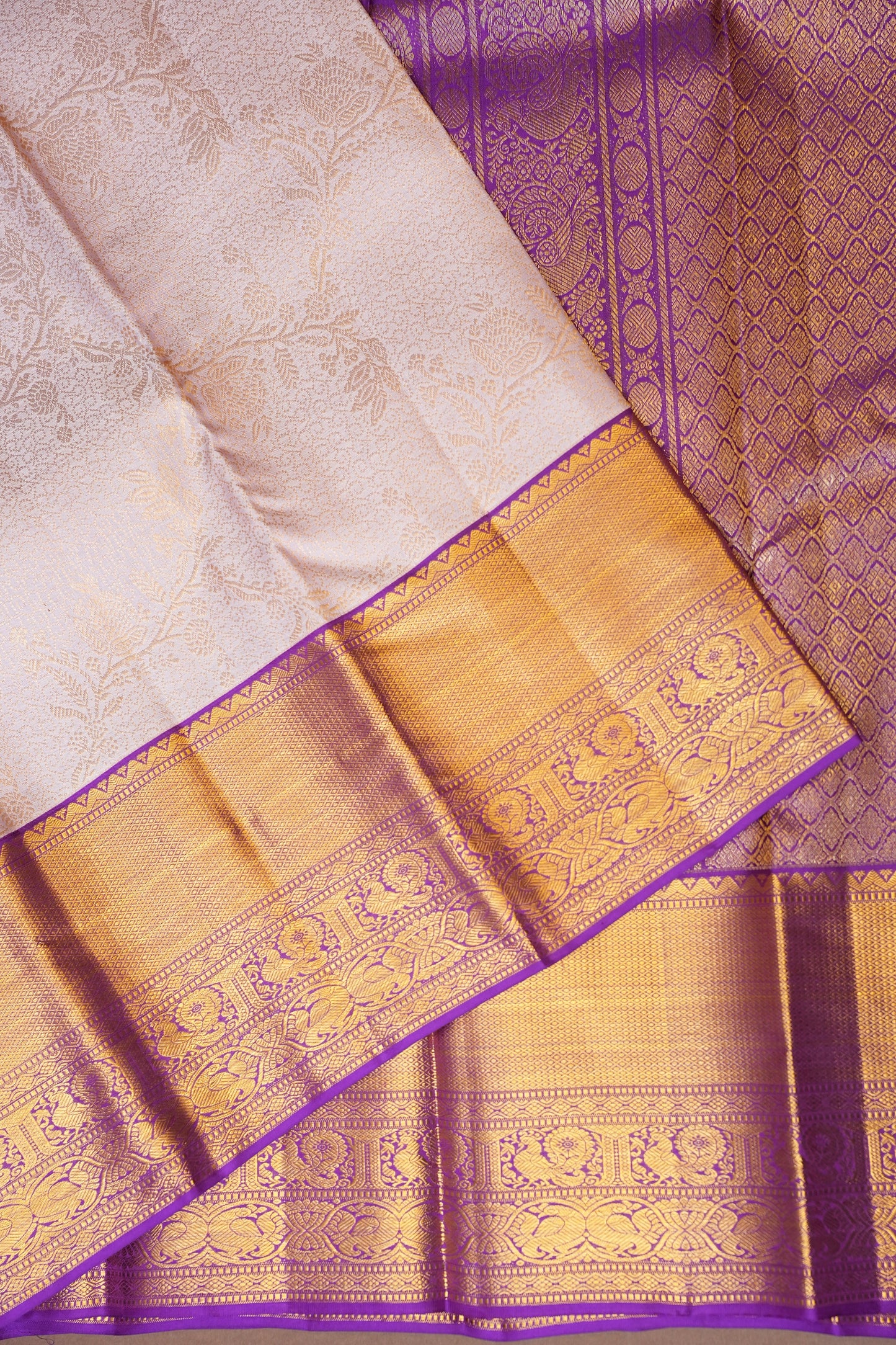 Pure Kanchipuram Silk Saree with 2 Gram Rich Gold Zari Weave - Lavender & Rich Purple|Silk Mark Certified!