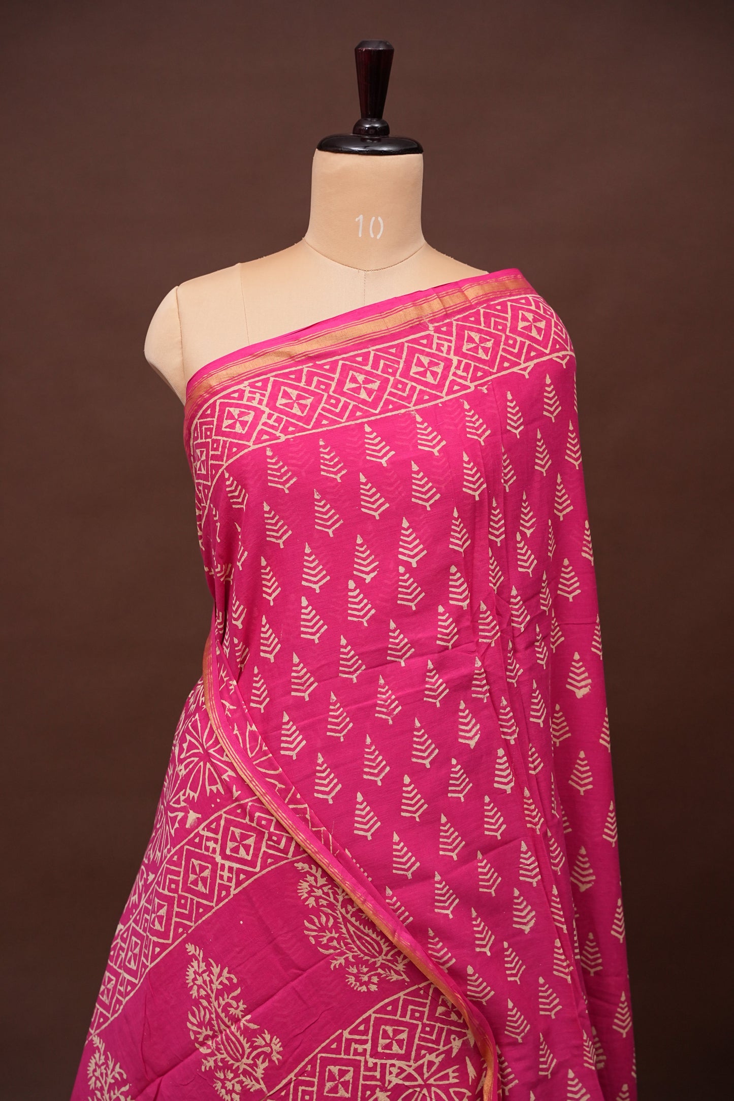 Mul Mul Cotton Ajrak Print Saree - Hot Pink