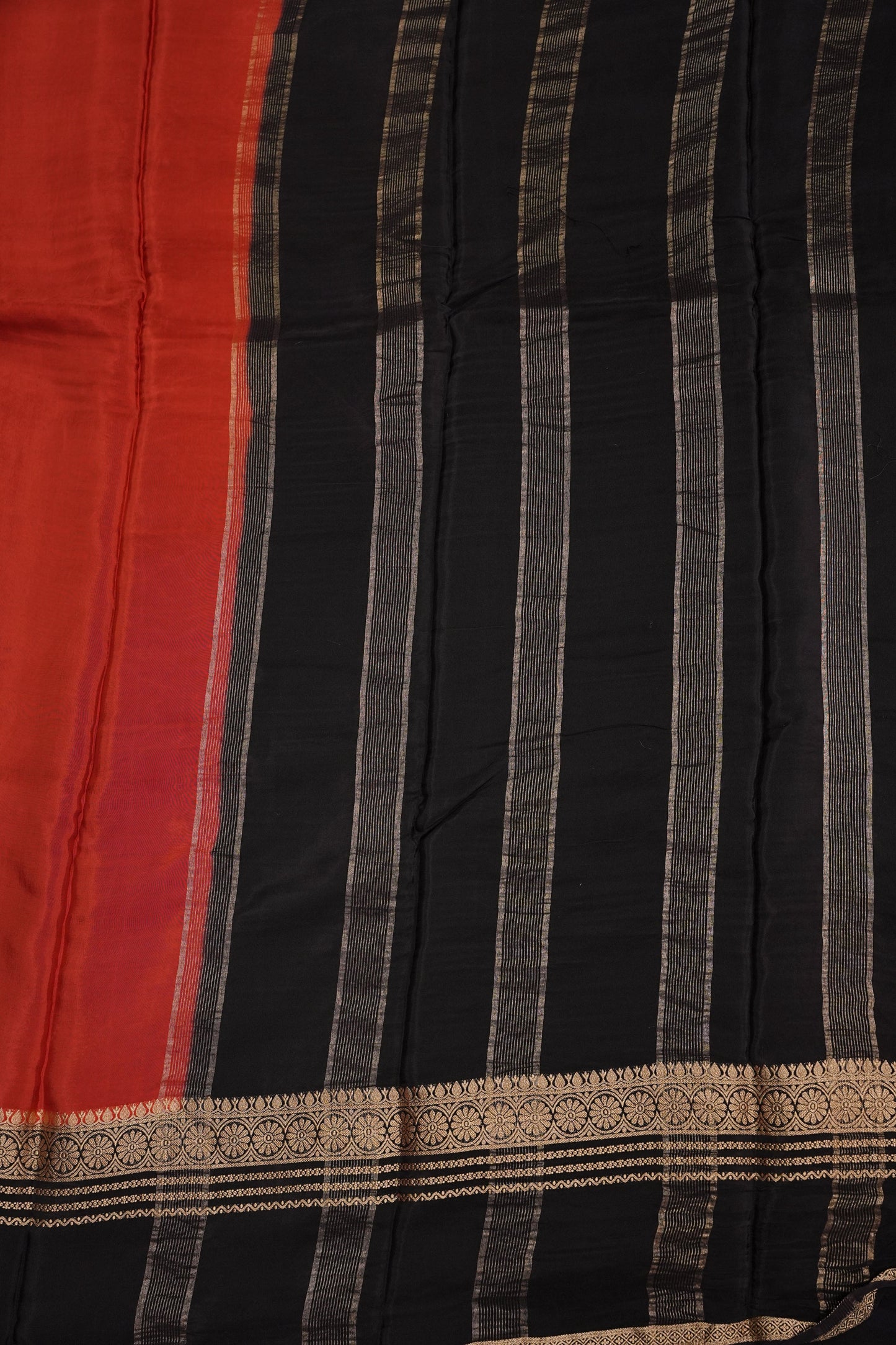 Plain Crepe Silk Saree - Rust and Black