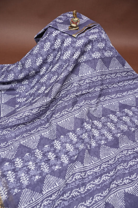 Mul Mul Cotton Ajrak Print Saree - Grey
