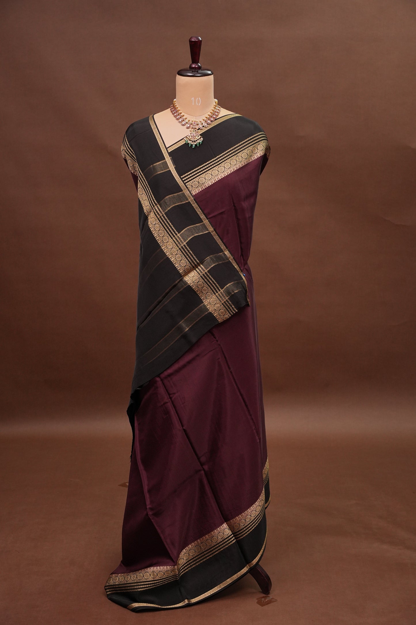 Plain Crepe Silk Saree - Plum and Black