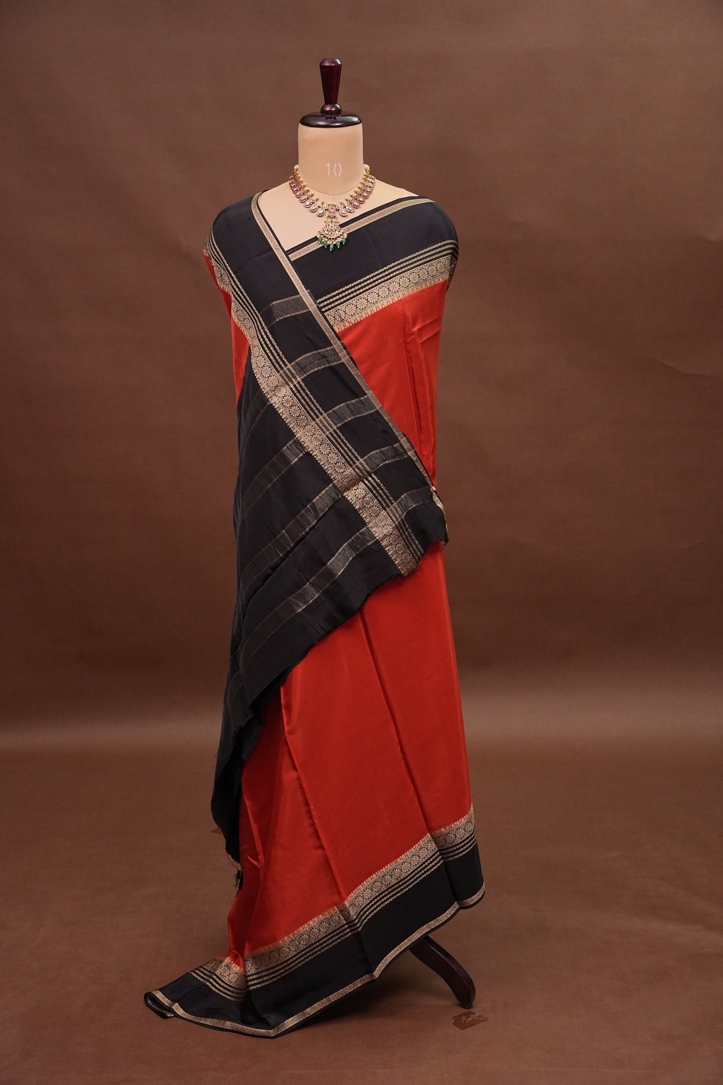 Plain Crepe Silk Saree - Rust and Black