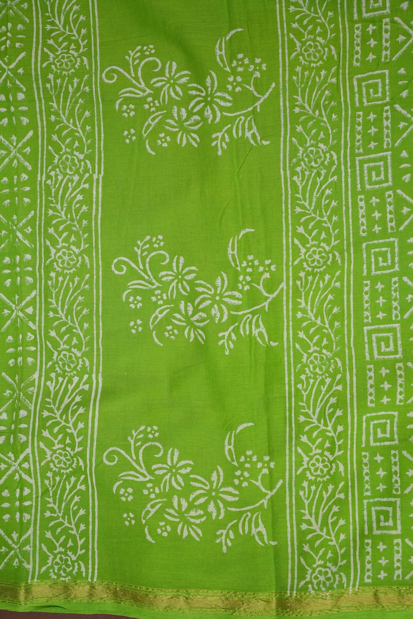 Mul Mul Cotton Ajrak Print Saree - Green