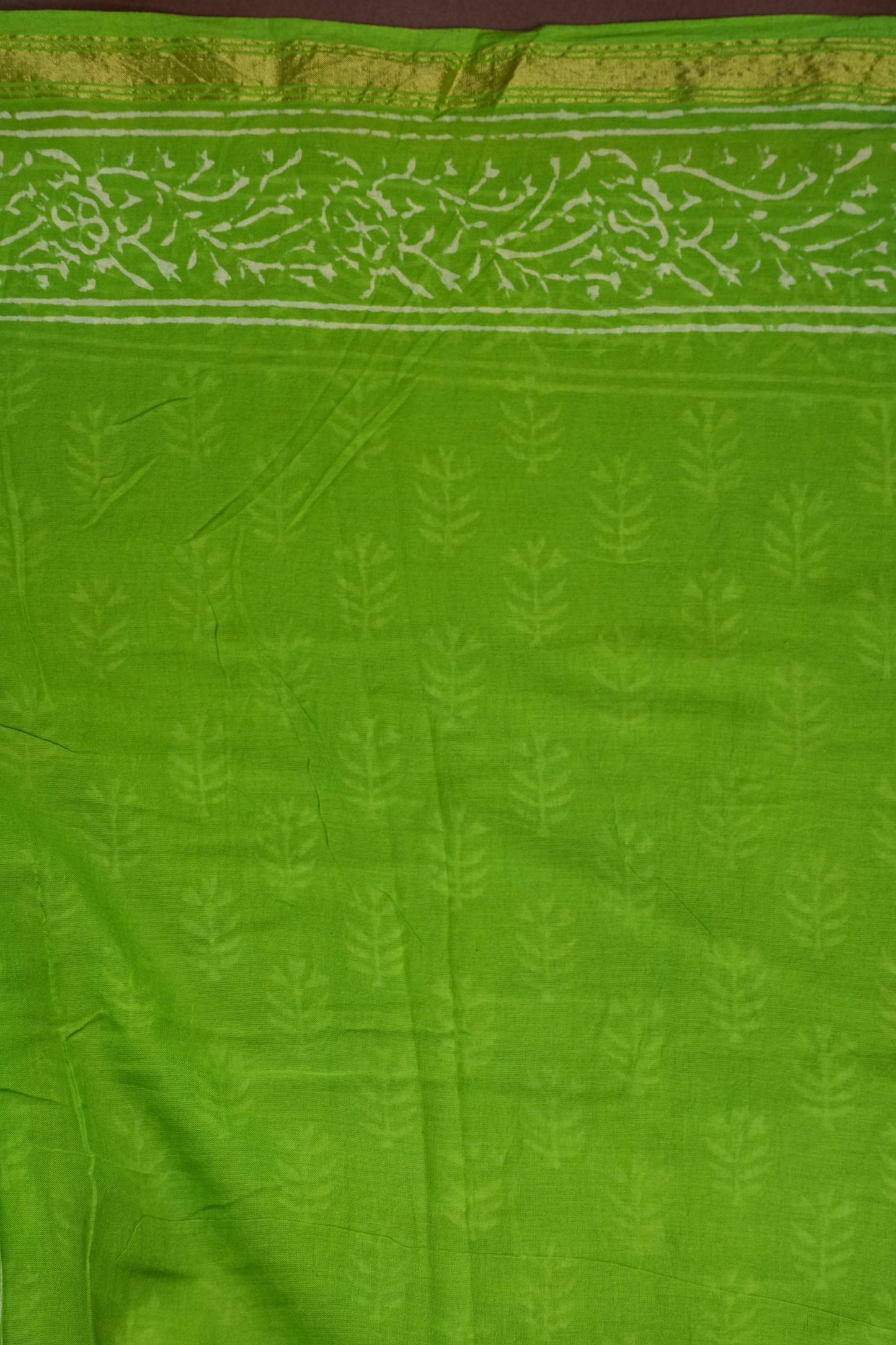 Mul Mul Cotton Ajrak Print Saree - Green