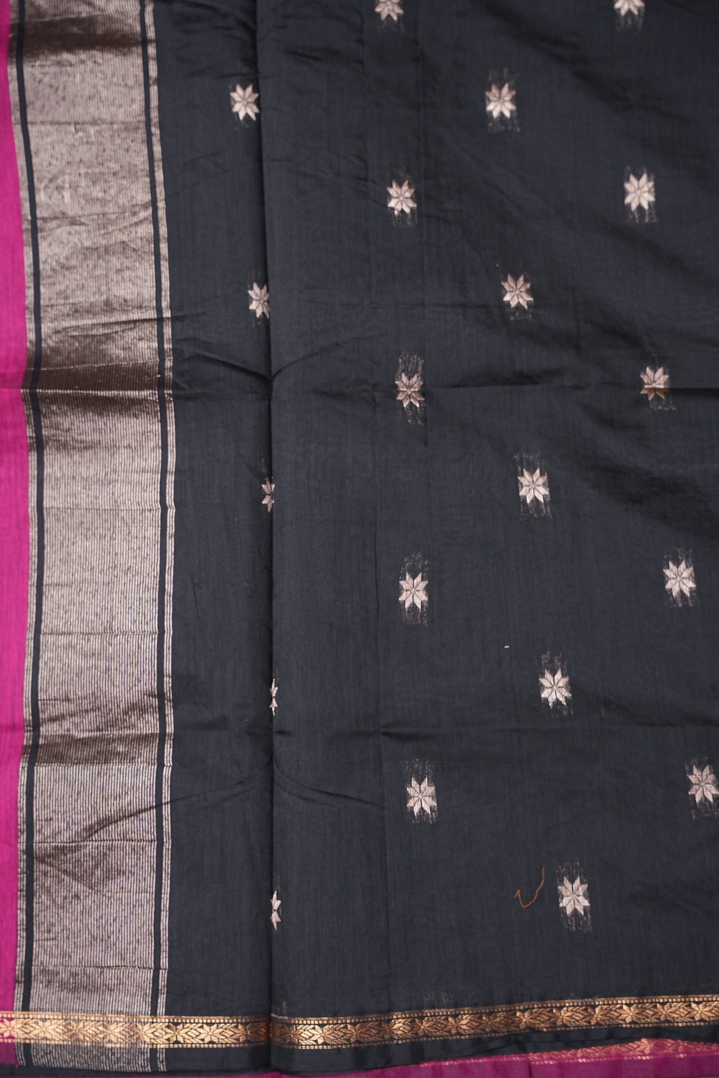 Maheshwari Silk Cotton Saree - Pink