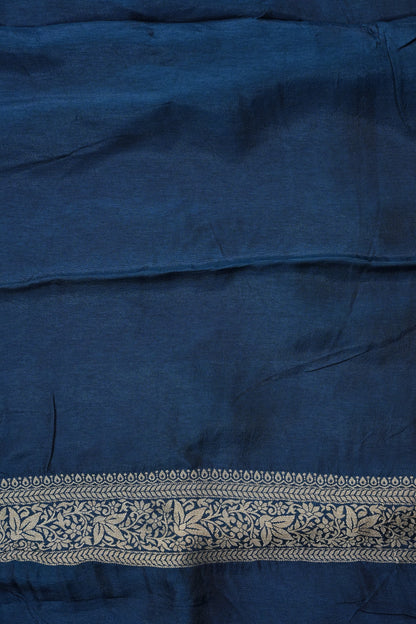 Crushed Munga Banarasi Saree with Bandhini Prints-Peacock Blue
