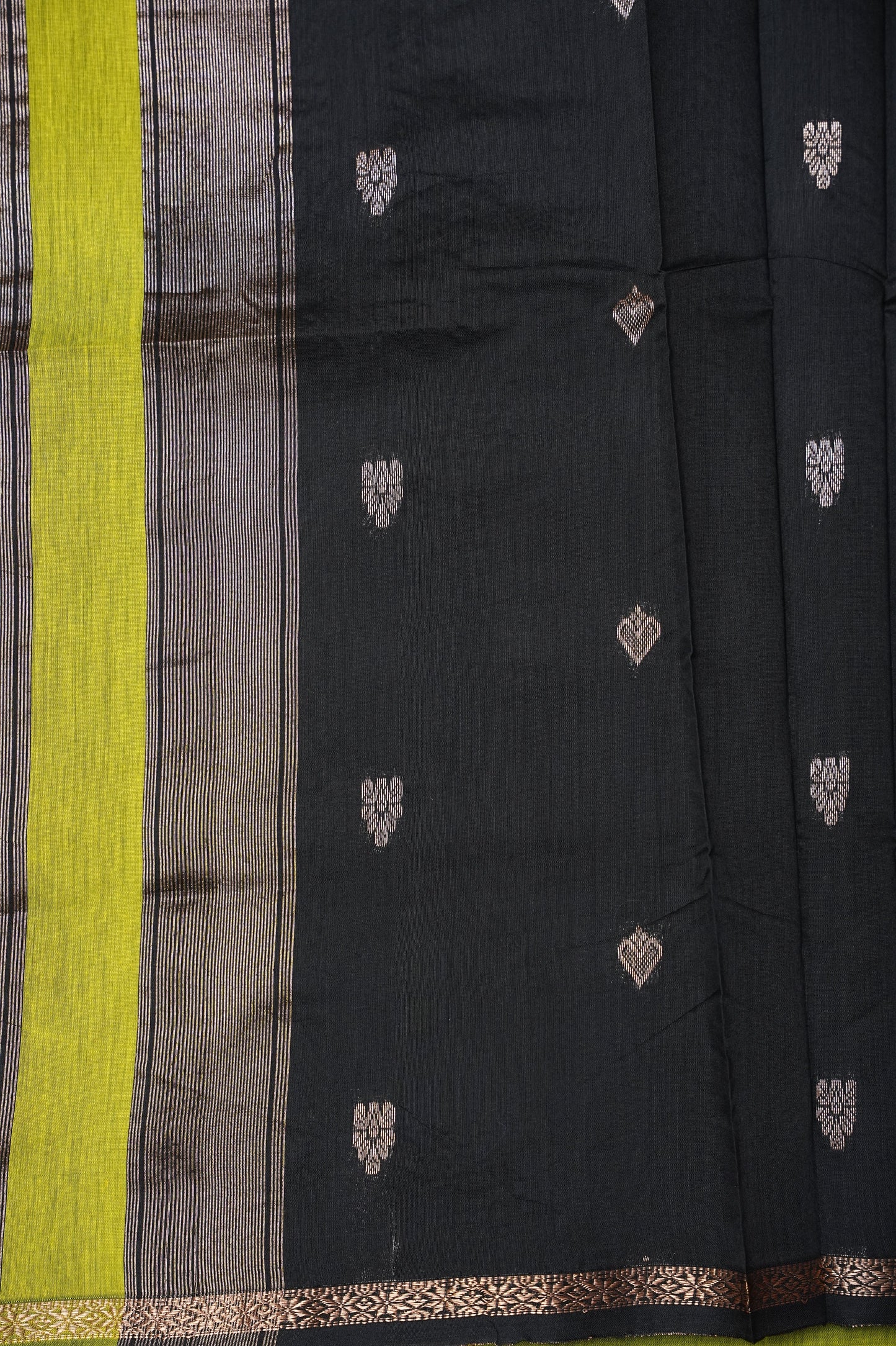 Maheshwari Silk Cotton Saree - Green and Black