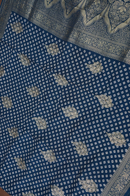 Crushed Munga Banarasi Saree with Bandhini Prints-Peacock Blue