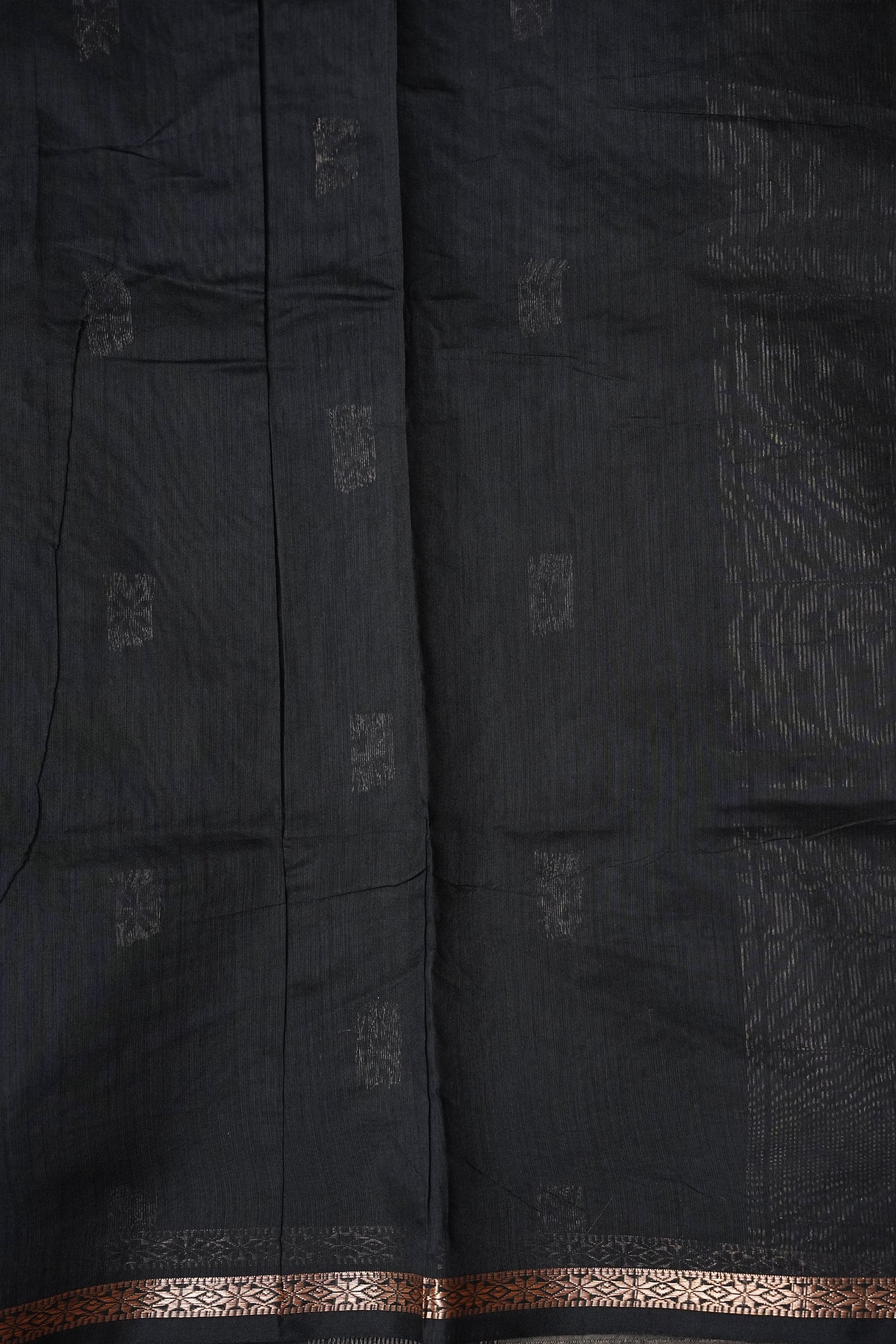 Maheshwari Silk Cotton Saree - Grey and Black