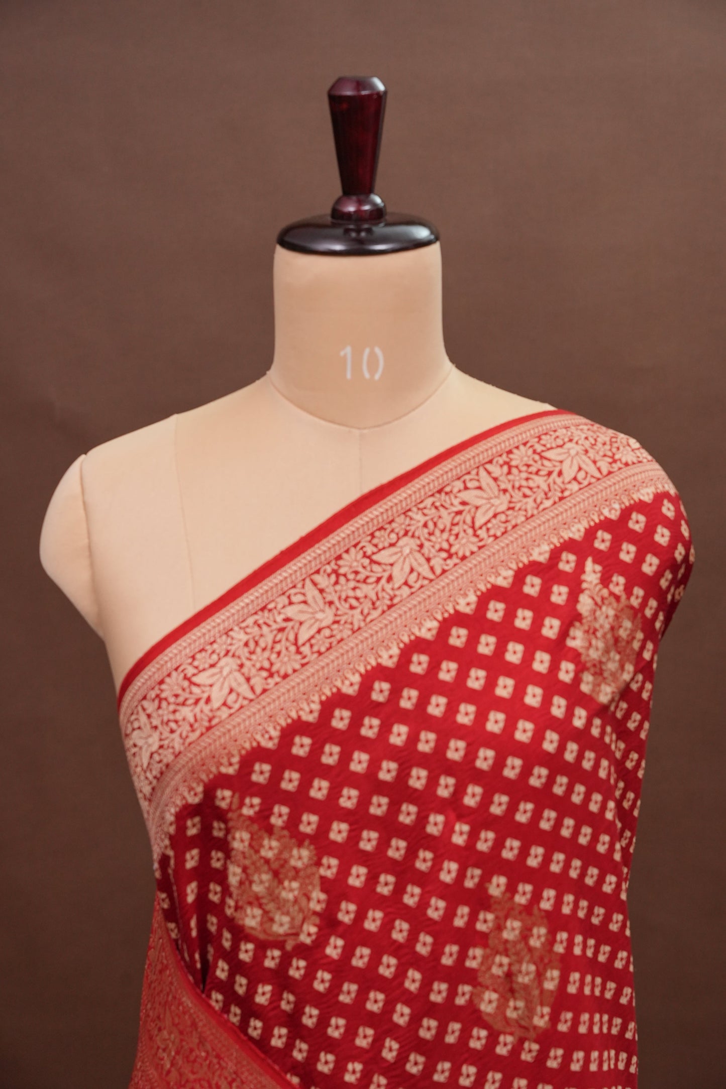 Crushed Munga Banarasi Saree with Bandhini Prints-Red