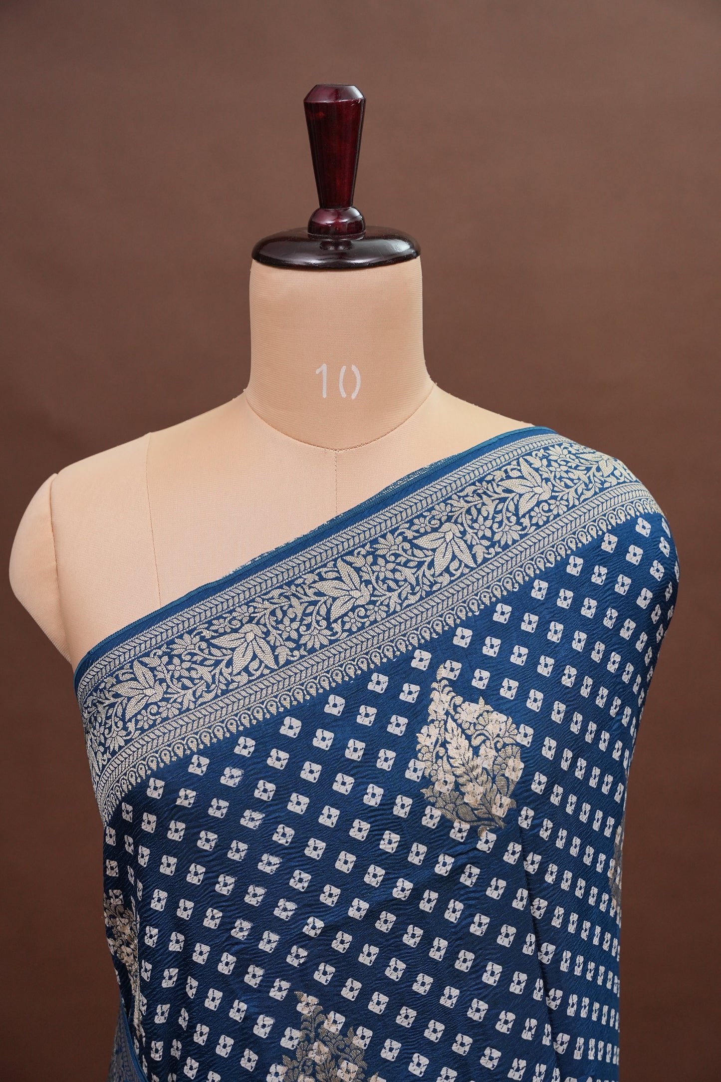 Crushed Munga Banarasi Saree with Bandhini Prints-Peacock Blue