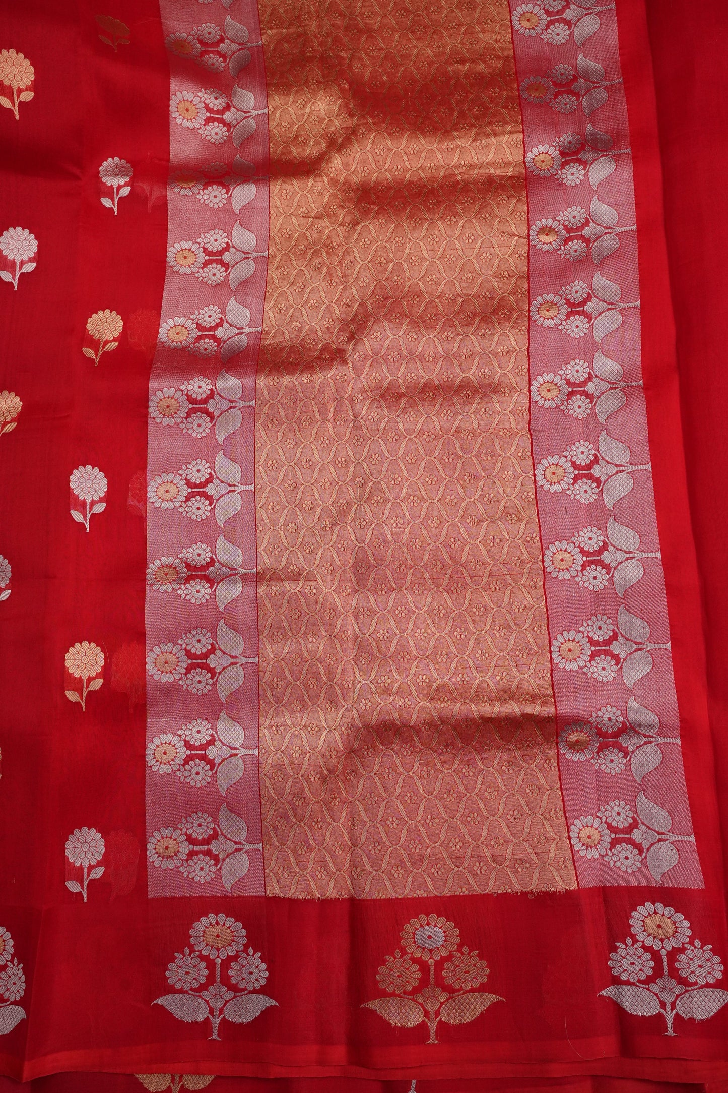 Pure Banarasi Organza(Kora) Silk Handloom Saree with Gold & Silver Zari Buttas – Vermilion Red|Silk Mark Certified