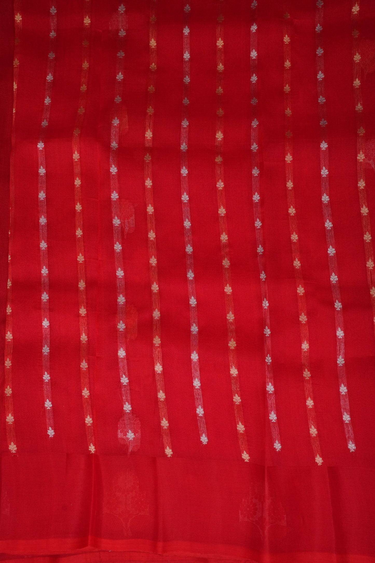 Pure Banarasi Organza(Kora) Silk Handloom Saree with Gold & Silver Zari Buttas – Vermilion Red|Silk Mark Certified