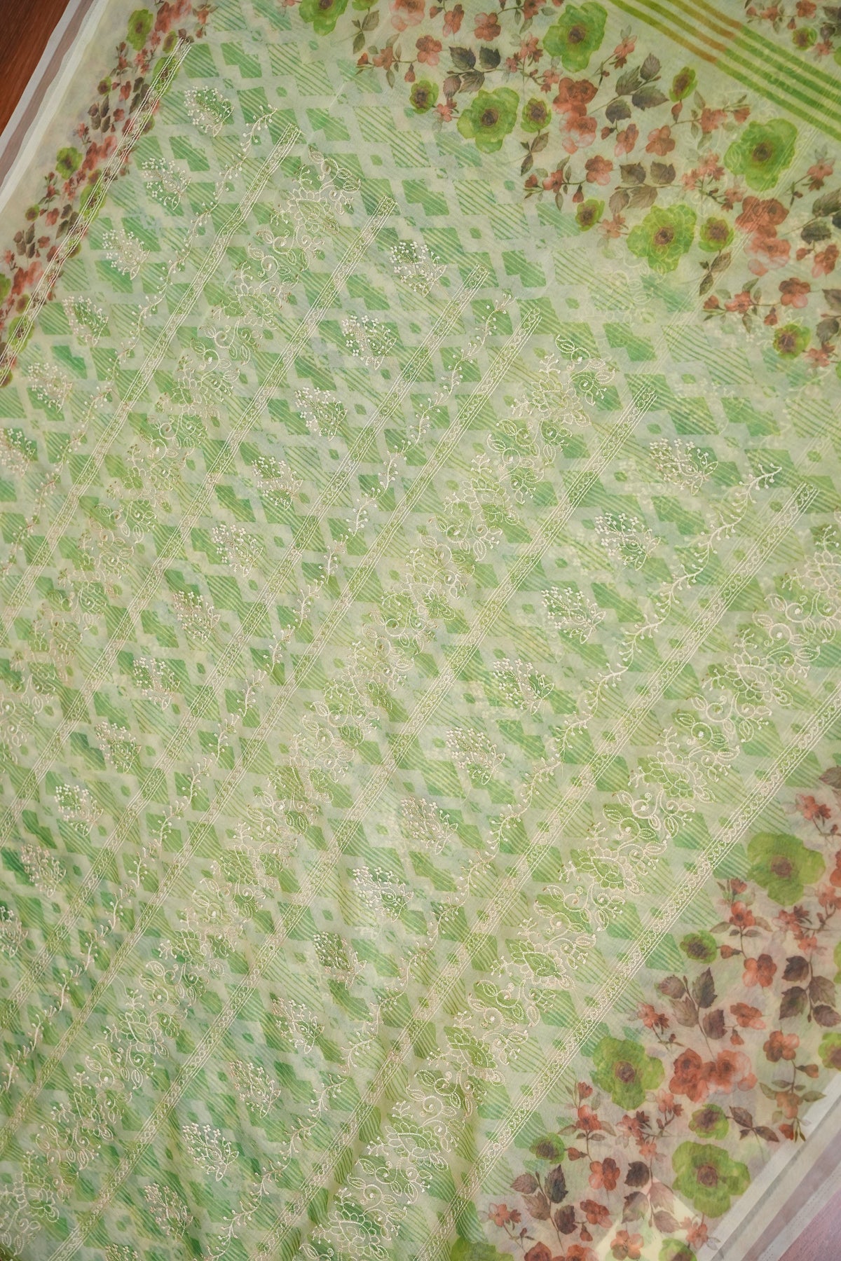 Soft Organza Glass Tissue Saree with Embroidered Floral Design – Leaf Green