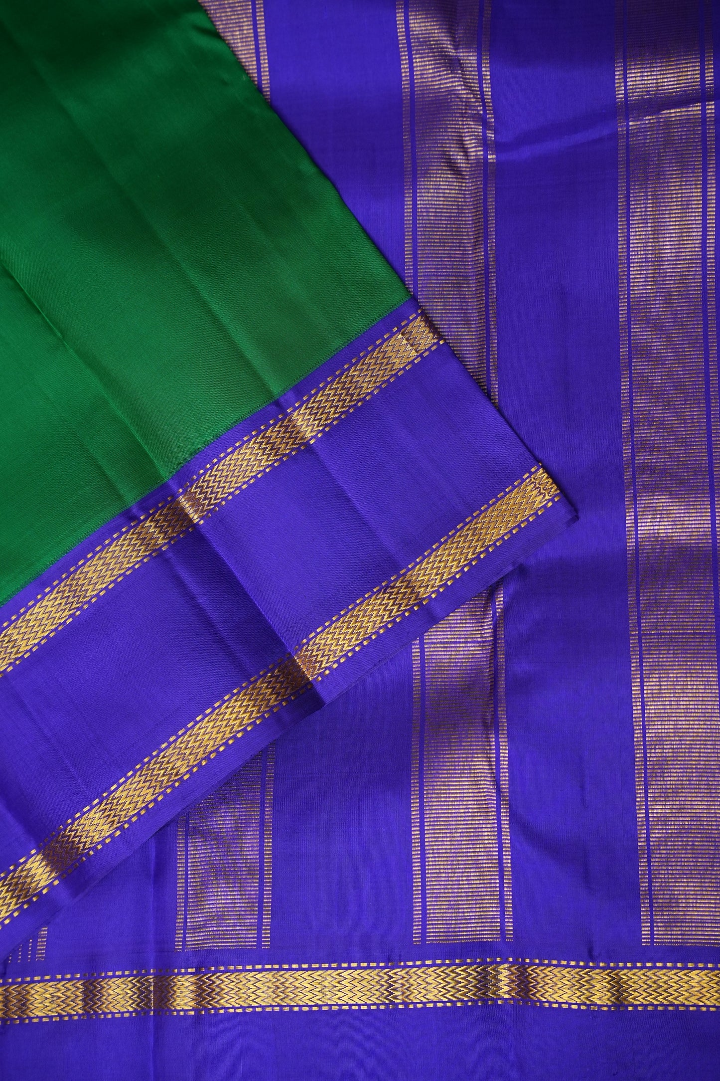 Emerald Green & Royal Blue Border Pure Kanchipuram Silk Saree|Silk Mark Certified
